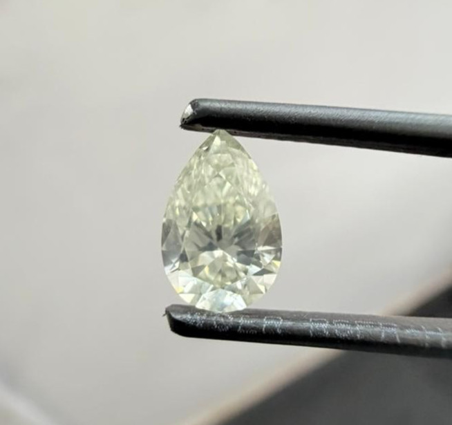 1.08ct 8.90×5.80×3.60mm Natural Fancy Loose Pear Rare Diamond VS Purity