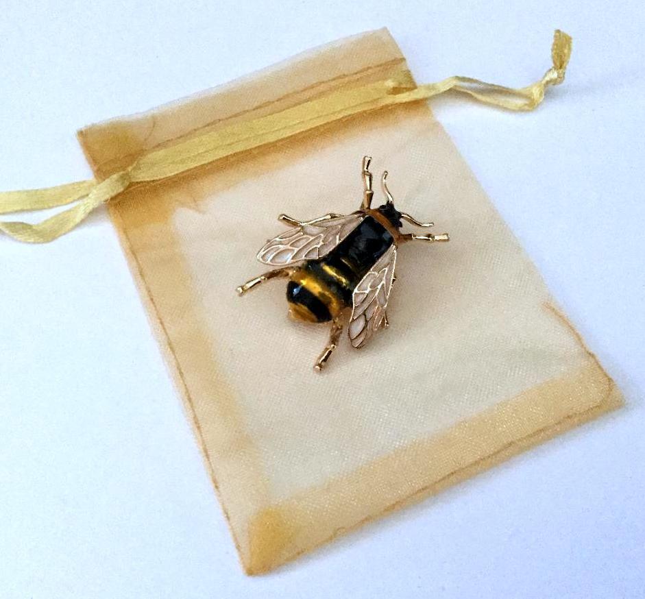 FLYING YELLOW & BLACK ENAMEL BUMBLE BEE INSECT BUG BROOCH PIN~AWARENESS RIBBON
