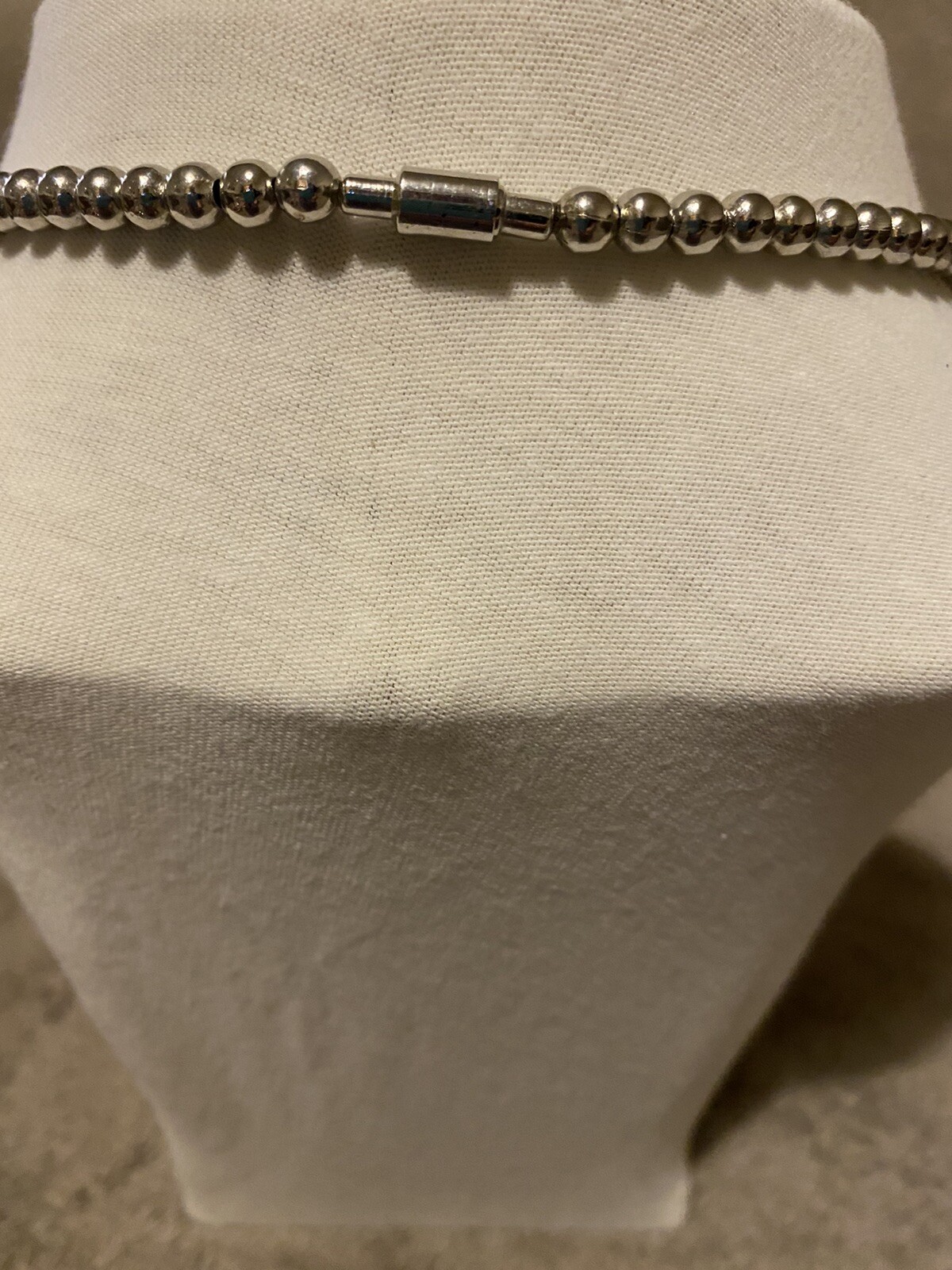 Necklace with magnetic clasp chain length 40cm weight 73g