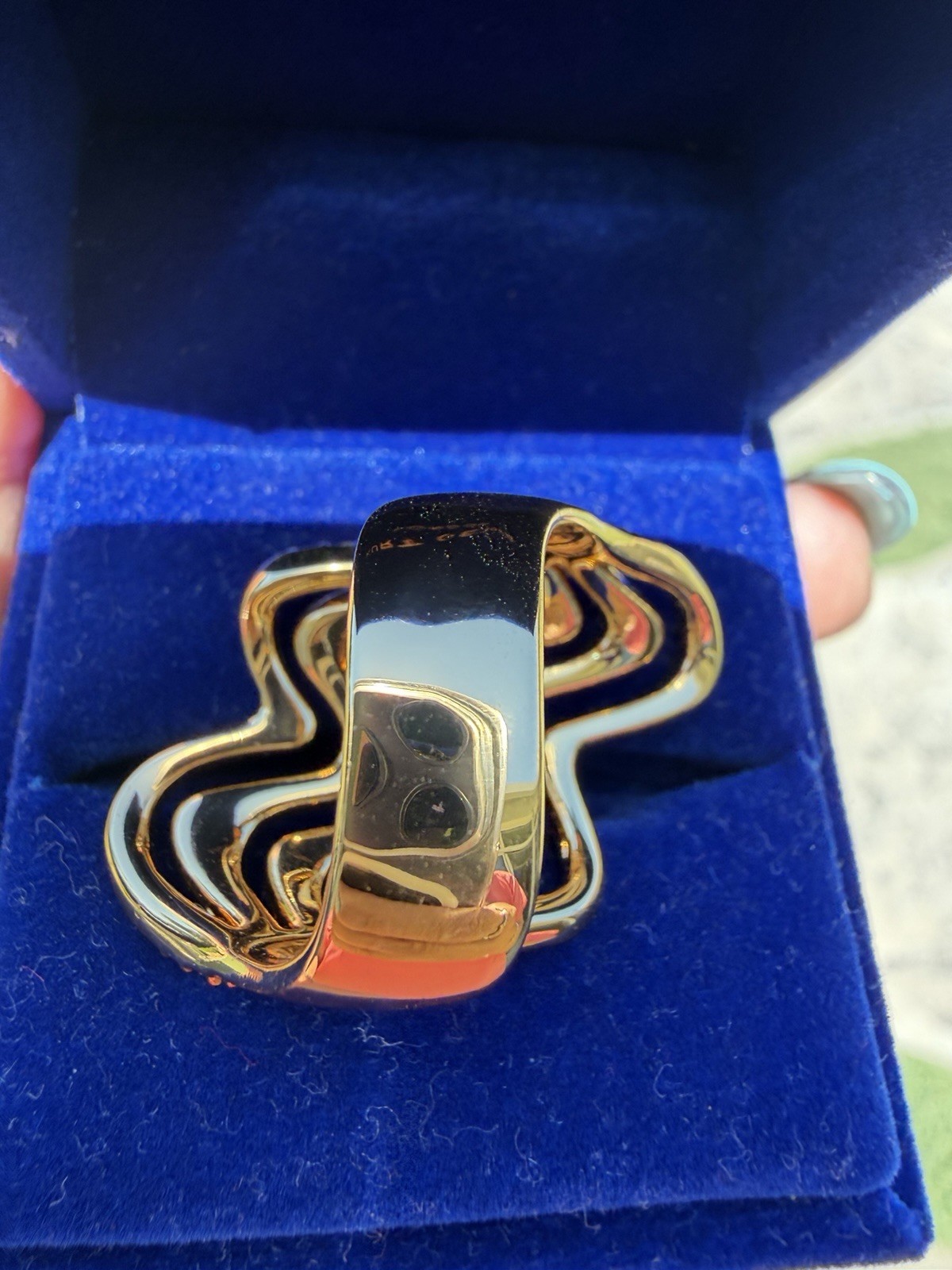 Kurt Geiger Rainbow Wave Cocktail Ring Size 7