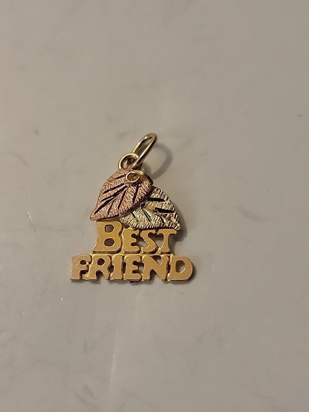 Black Hills Gold 10k 12k Best Friends Pendant Necklace ” & .52 Grams