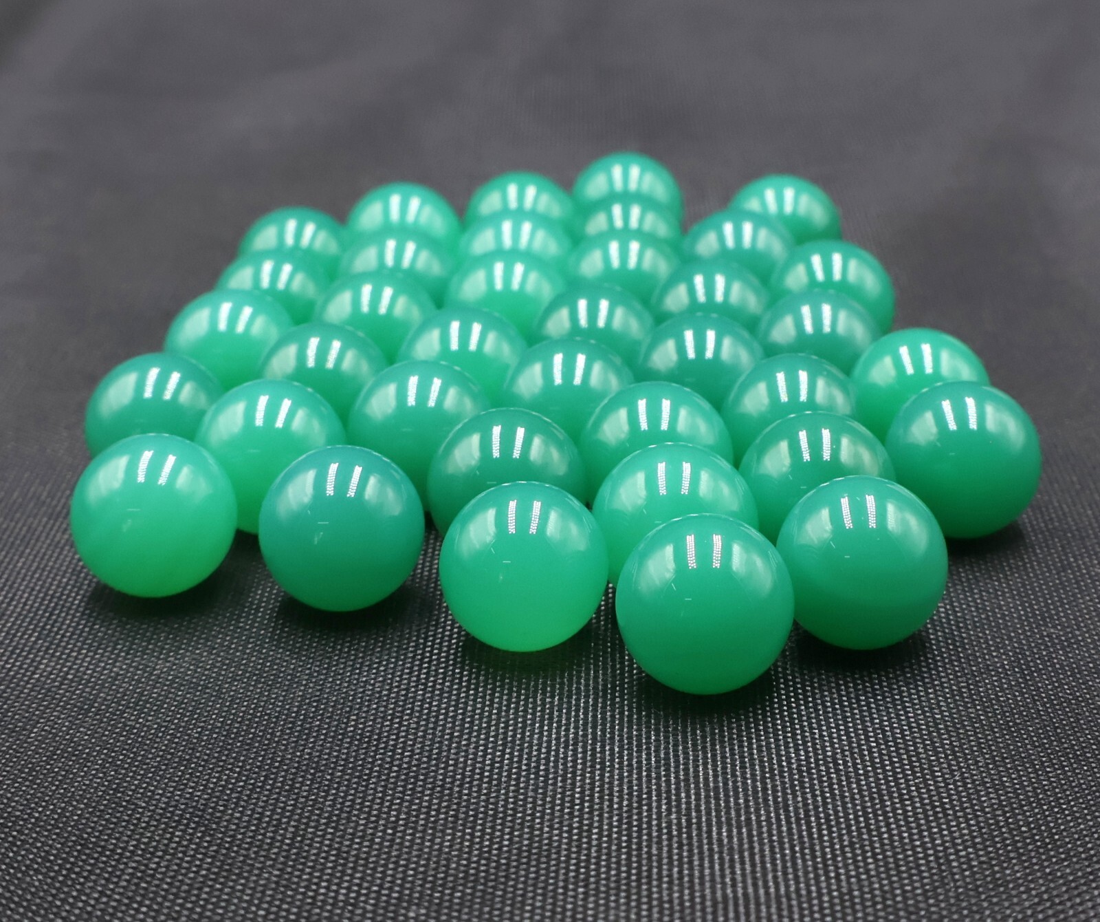 Green Onyx Round Smooth Plain Ball 11mm to 12mm Loose Cabochon Ball Stone
