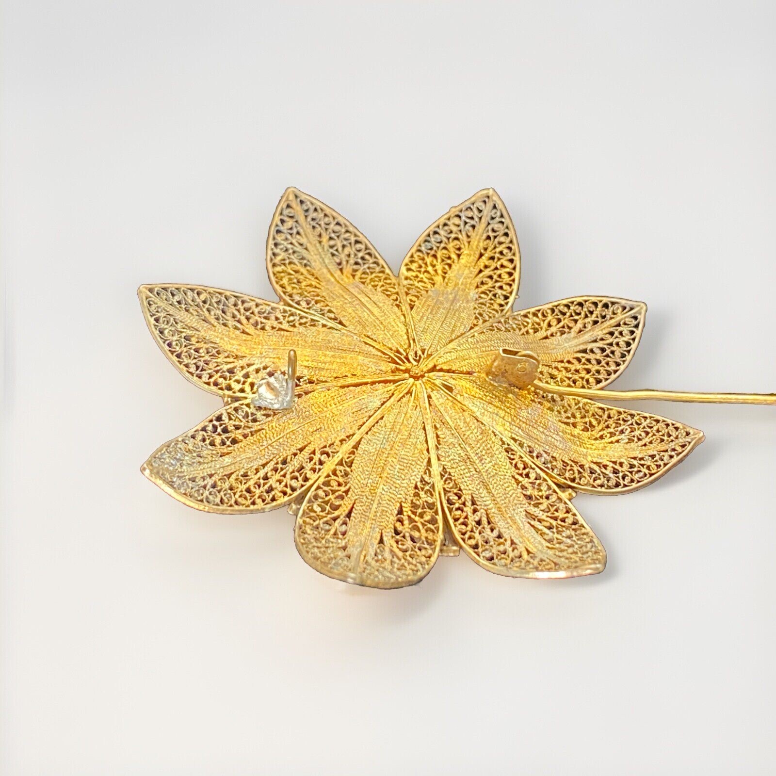 Vintage 2-3/8″ Wide Fine Silver Filigree Flower Brooch with Gold Wash 12 Grams
