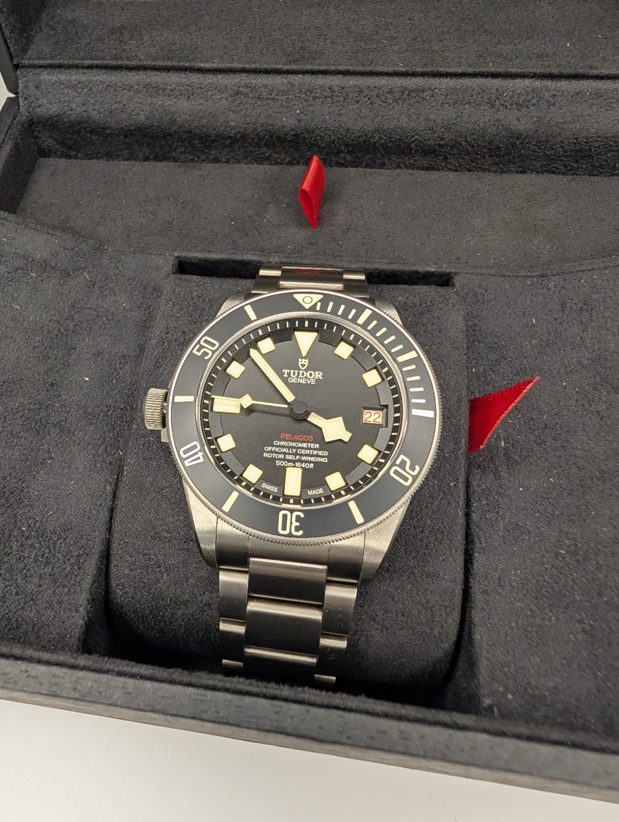 TUDOR LHD Pelagos 42mm Titanium Black Dial Auto Chronometer 500m Box Manual