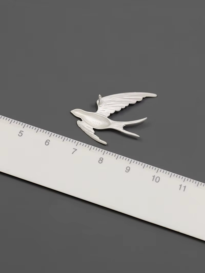 Swallow Bird Pin Brooch 925 Sterling Silver Natural WG Gift