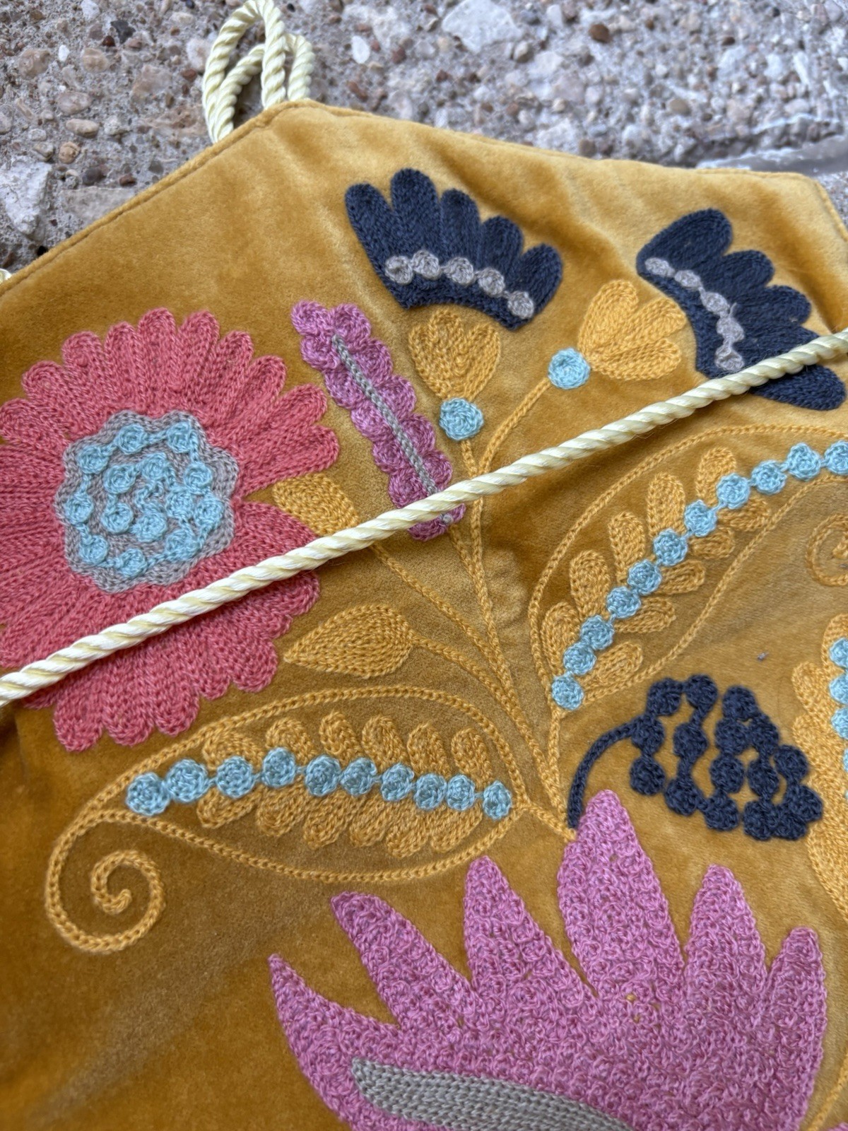 Rahab’s Rope Gold w/ Flowers Velvet Tassel Roll Up Travel Jewelry Bag