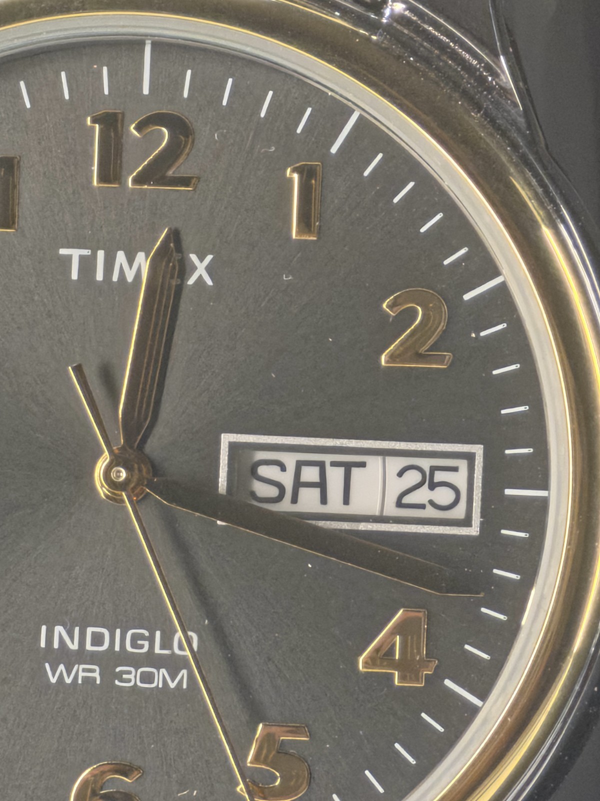 Timex T26481, Easy Reader, Men’s, 2-Tone Expansion, Day/Date, Indiglo.