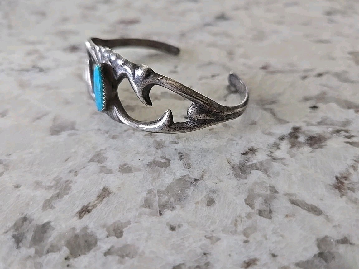 Vintage Sandcast Nickle Silver Cuff Bracelet With Oval Turquoise Stone 5.5″