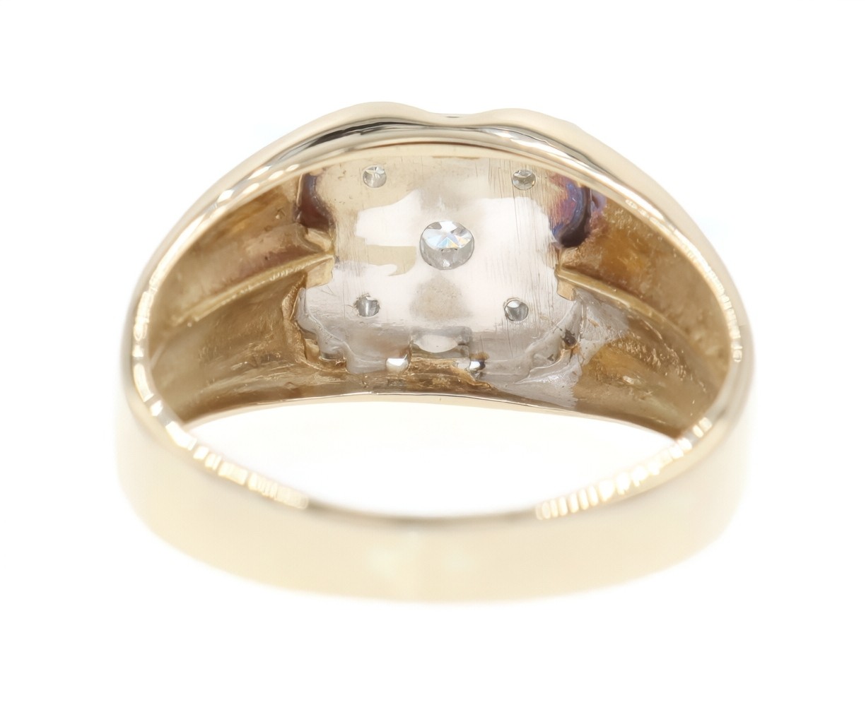 Men’s Vintage-Style 0.27 Ctw Round Diamond 14KT Two-Tone Gold Estate Ring – 6.2g