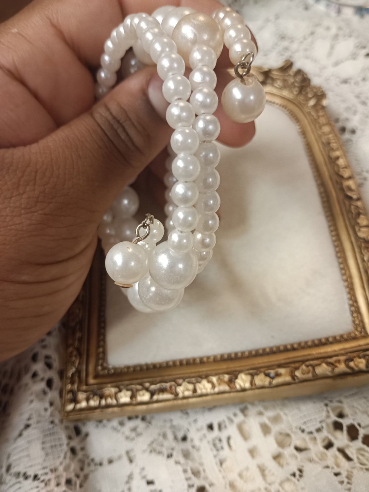 White Imitation Pearl Multi Strand Beaded Stretch Bracelet, Dangle Charm, 7 in
