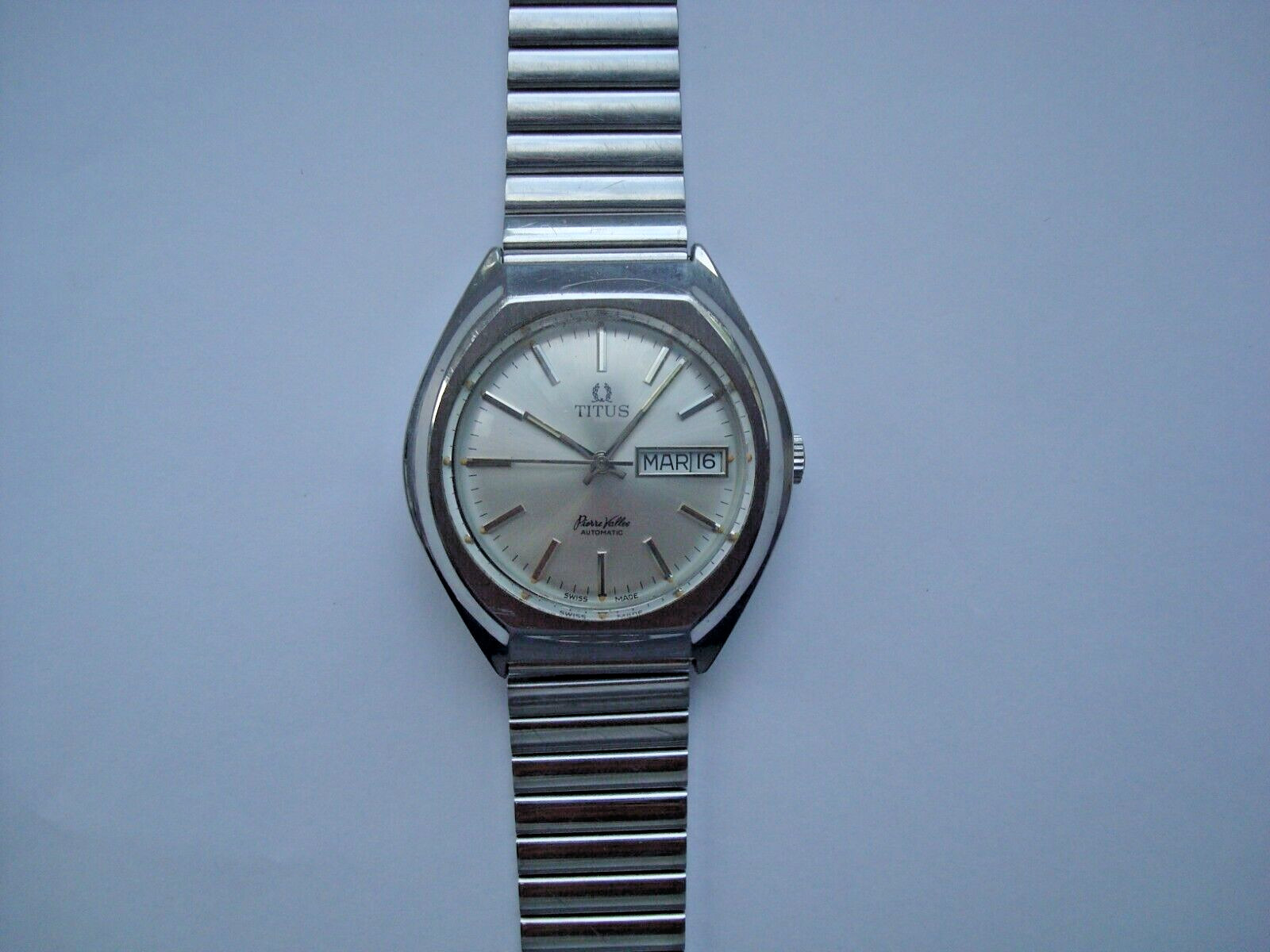 Titus Pierre Vallee Men”s Automatic SS Watch ETA 2879 DD QS Titus Band 5xSigned