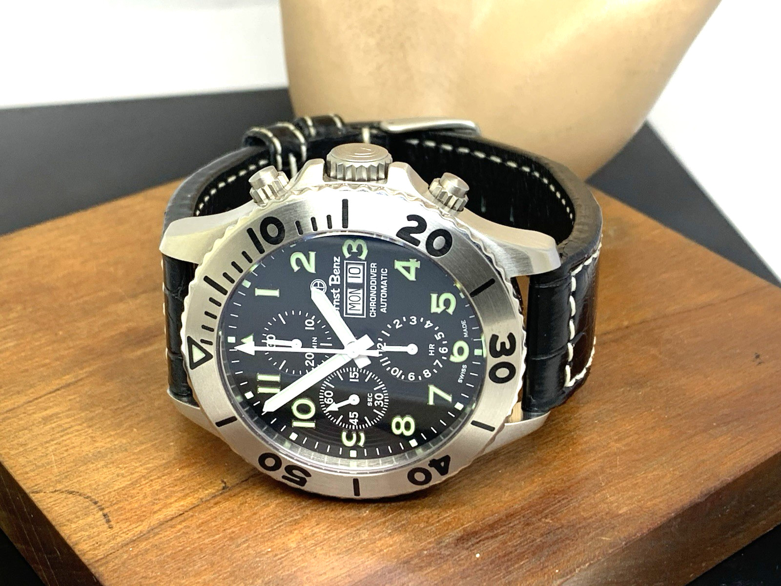 Ernst Benz Men’s Watch GC10721 Chrono Diver Swiss Automatic Black Dial 47mm