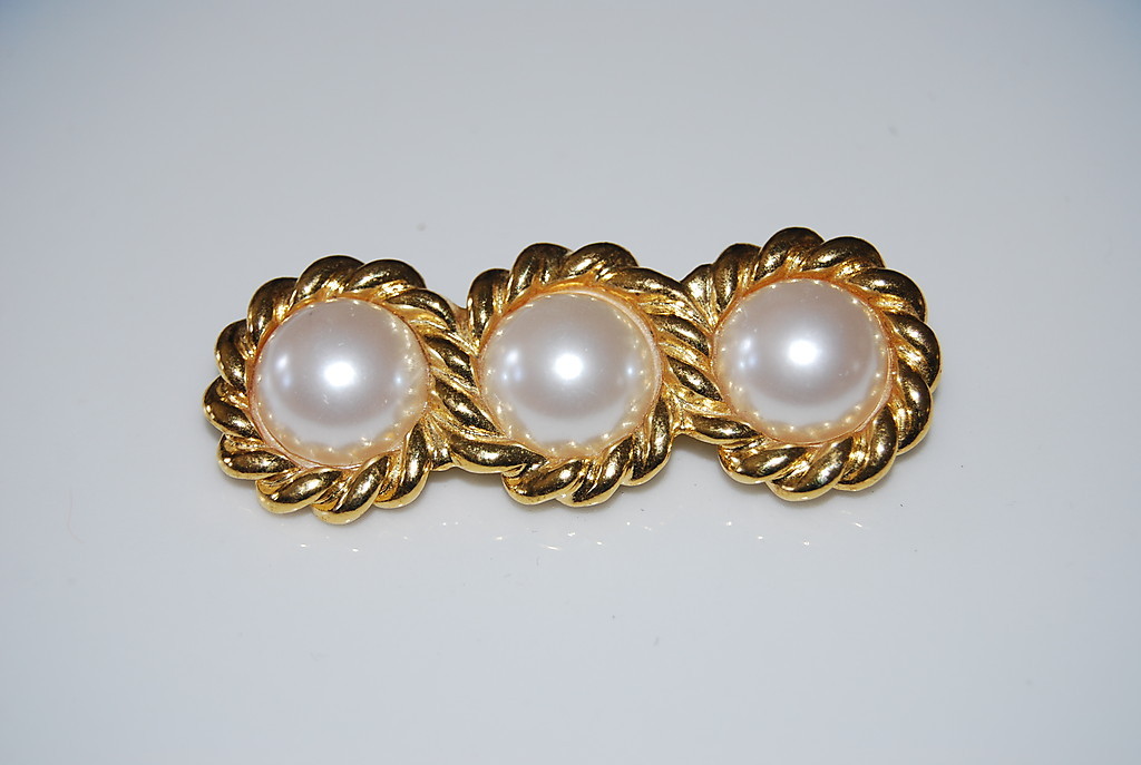 WONDERFUL VINTAGE SET OF THREE ASSORTED PINS OR BROOCHES AS PER PICTURES # M-027