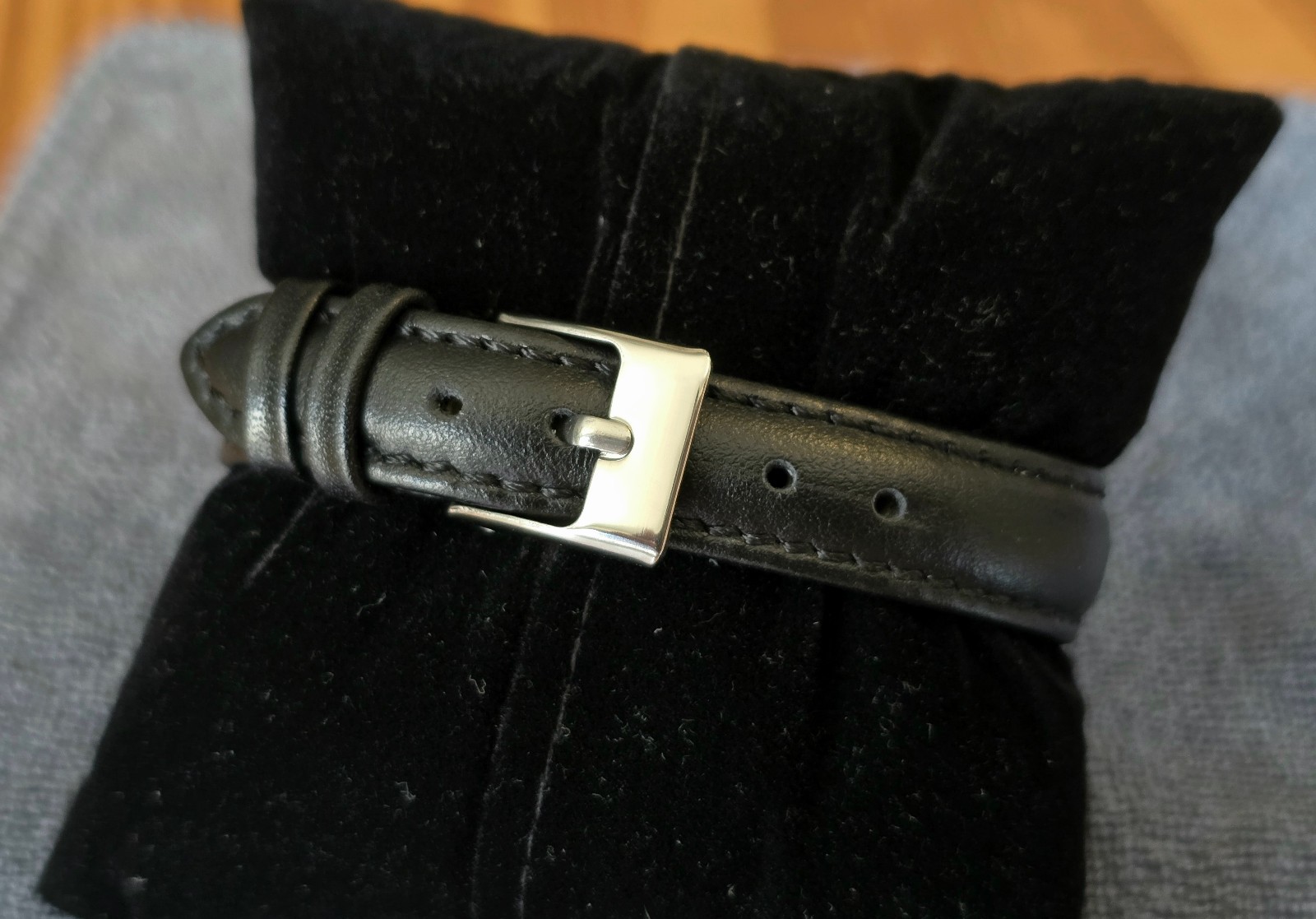 Vintage Timex Women’s Watch, Expedition, Gray Dial, Indiglo, Black Leather, 30mm