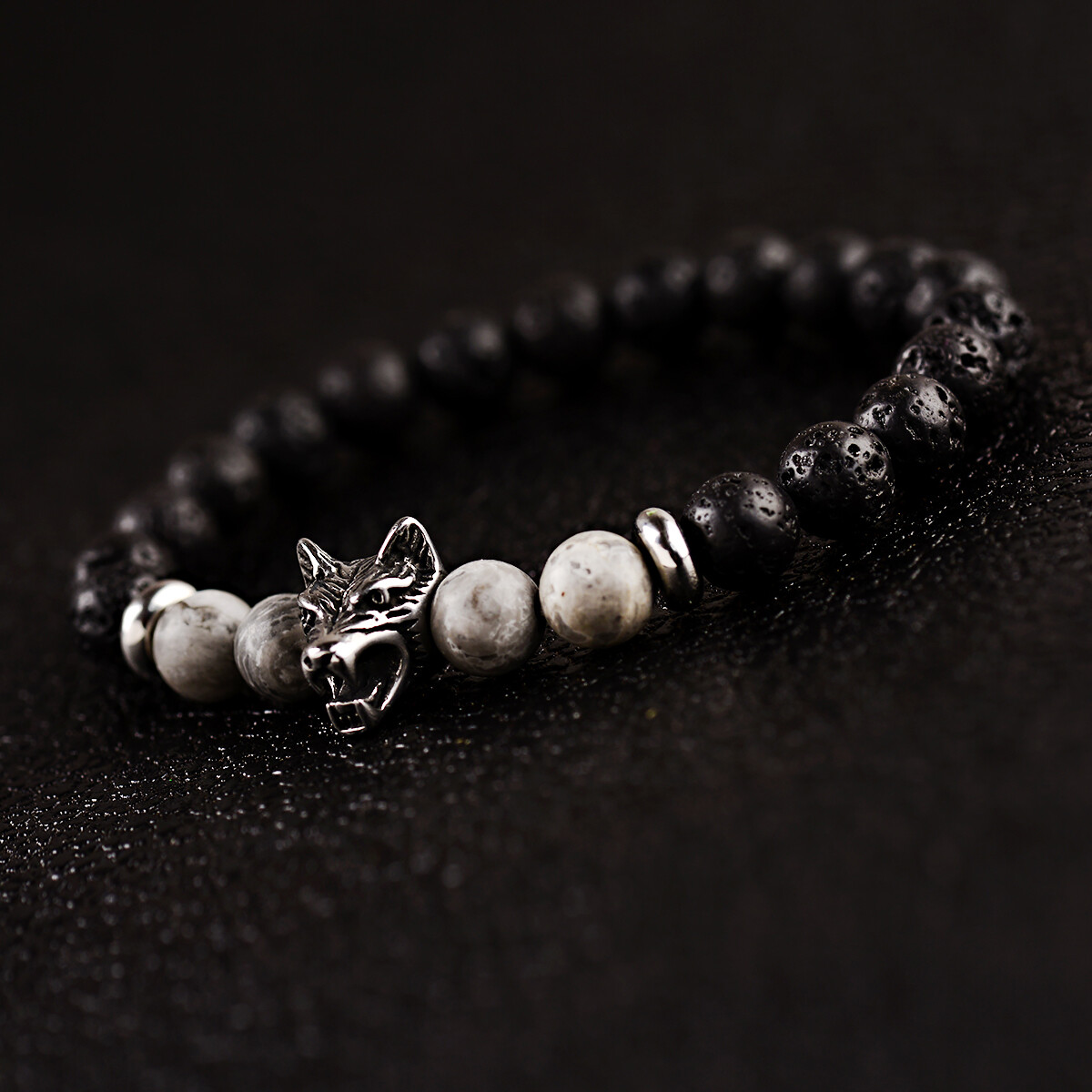 2Pcs Punk Men’s 8mm Lava Rock Diffused Stone Wolf Head Charm Bracelets Bangle