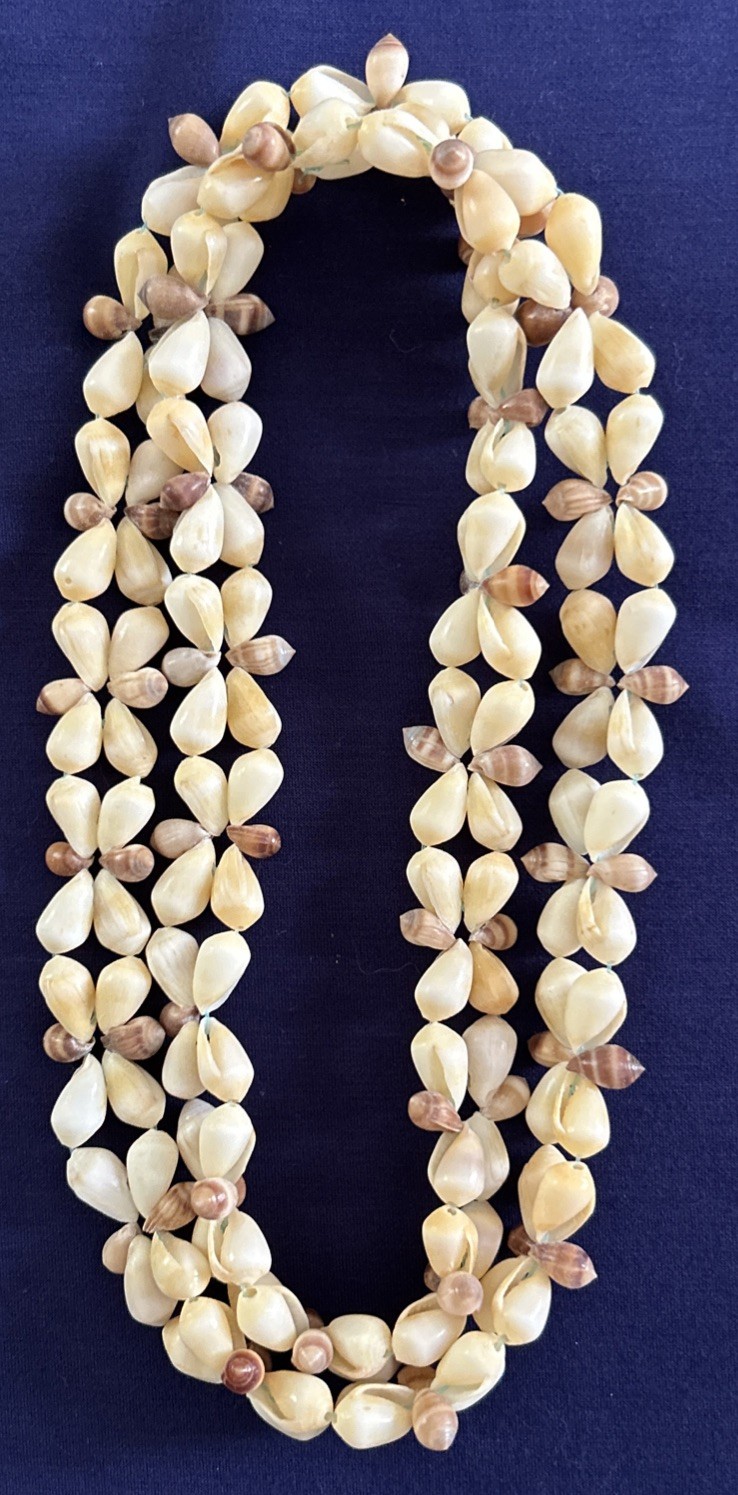 Vintage Cowrie Sea Shell NECKLACE Long Heavy 18” Hawaiian Lei