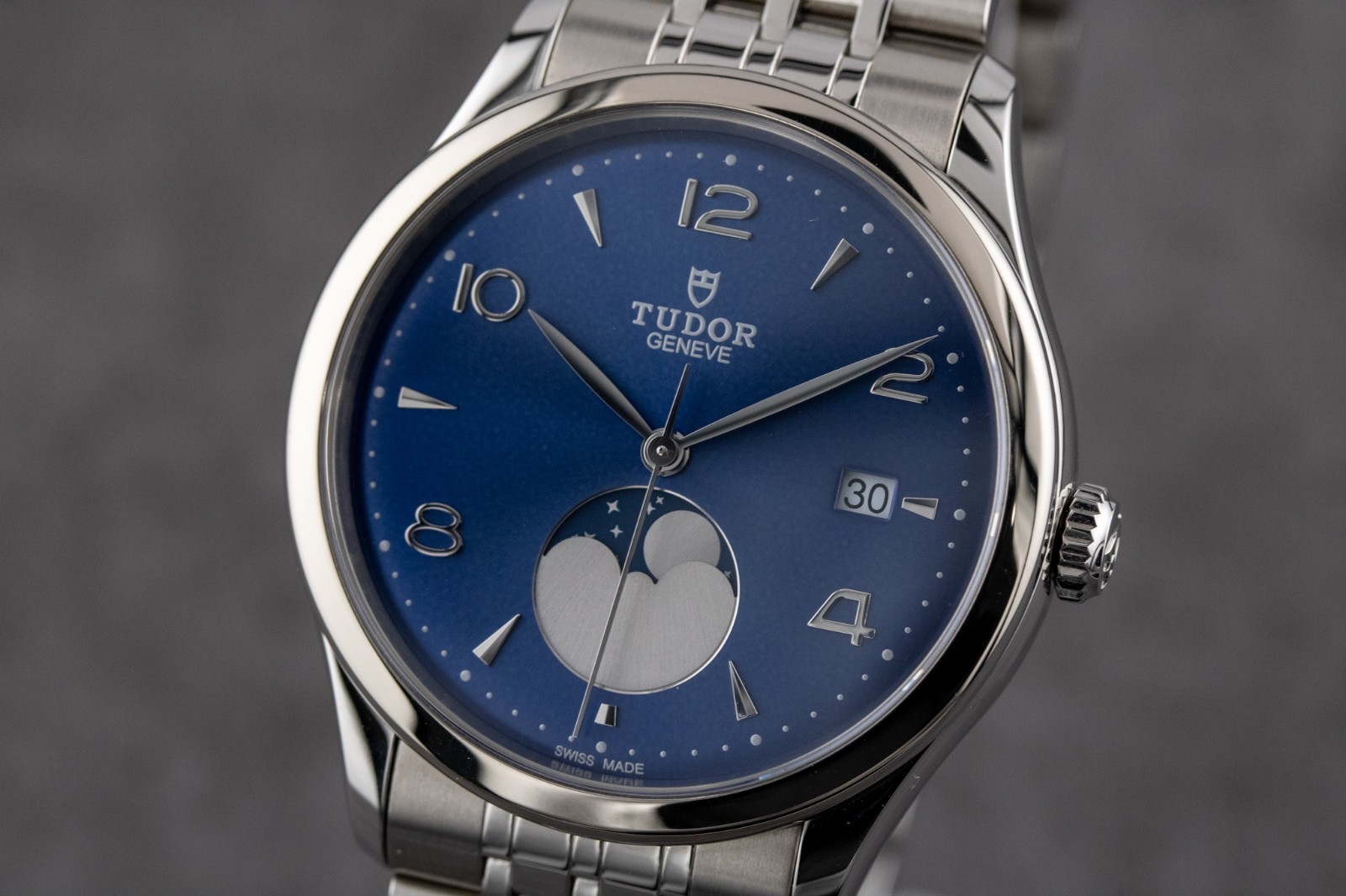 2026 Tudor 1926 Luna Steel Auto 39mm Blue Dial Moonphase Bracelet Watch 91560