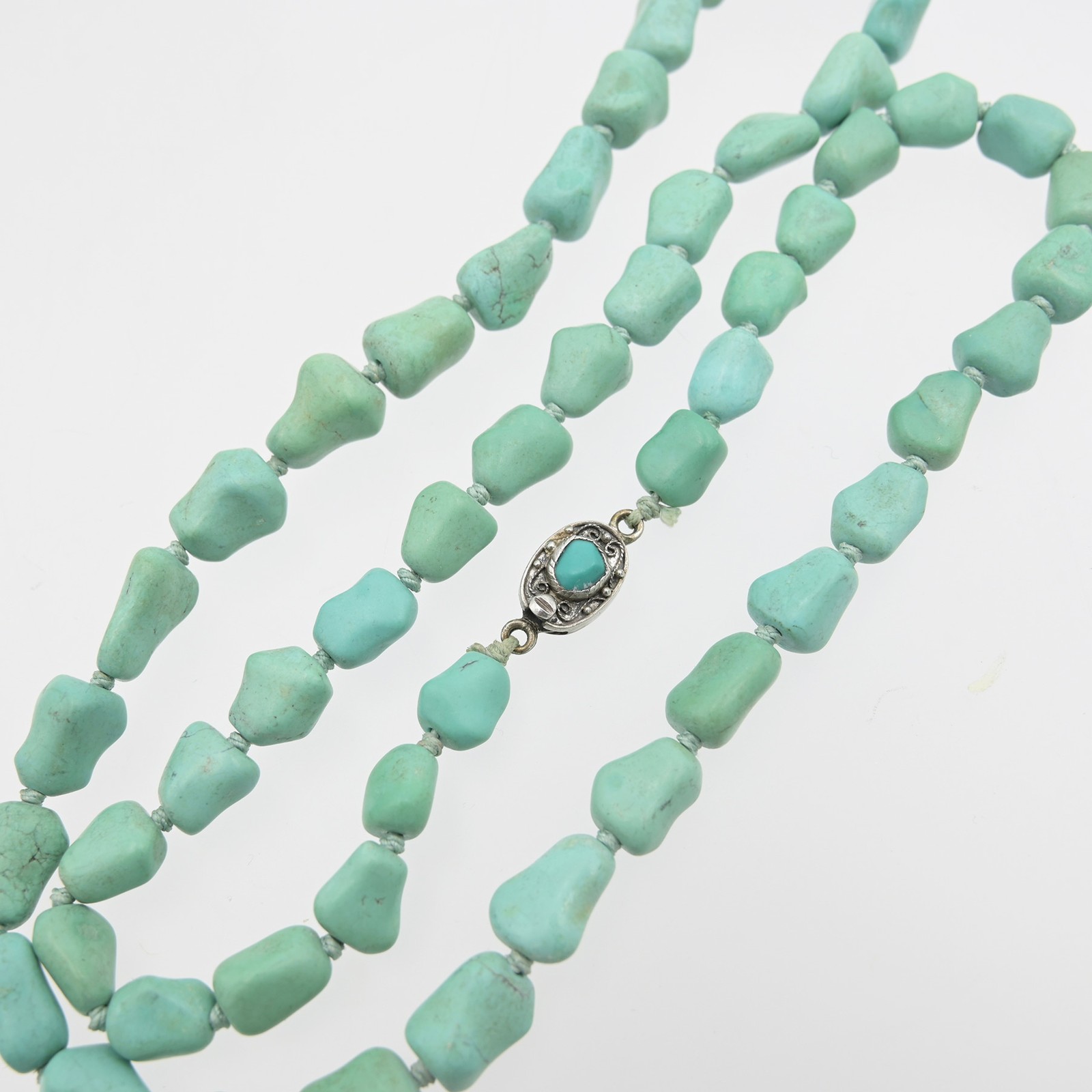Old Vintage Chinese Export ‘Knucklebone’ Turquoise Necklace w/ Silver Clasp