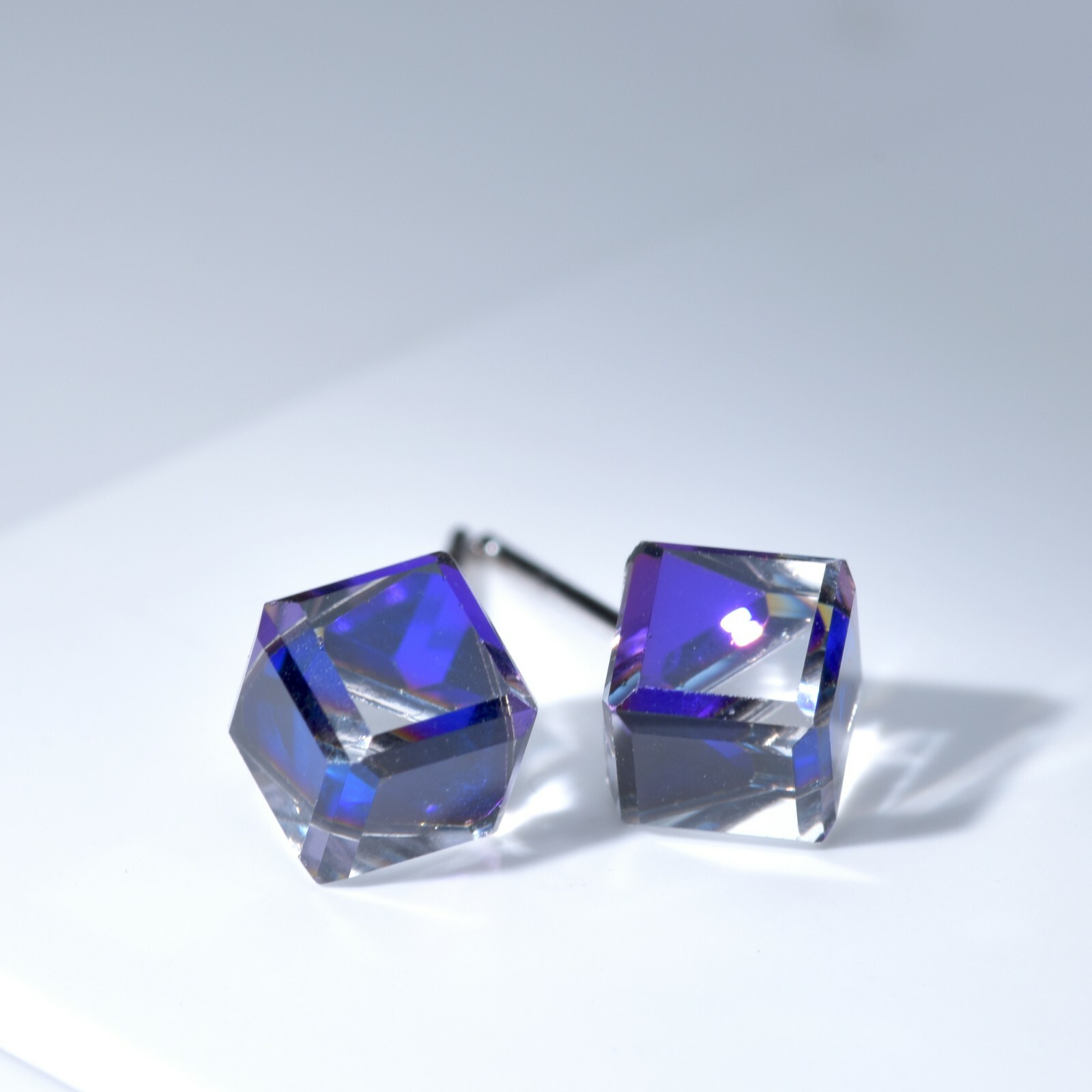 925 Sterling Silver stud made with Swarovski crystal magic cube classic earrings