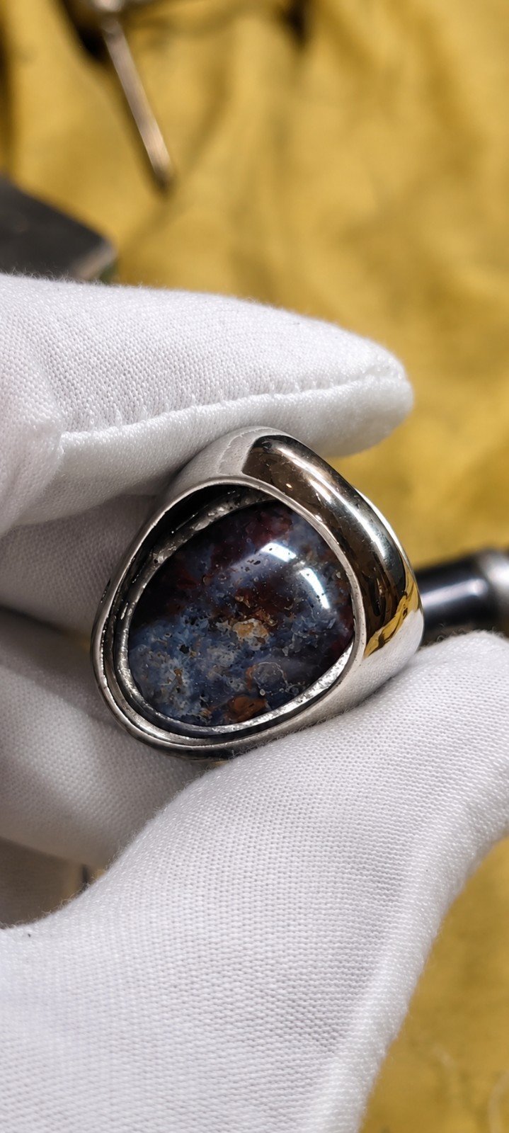Natural Multicolor Pancawarna Agate With Alpaka Chrome Ring