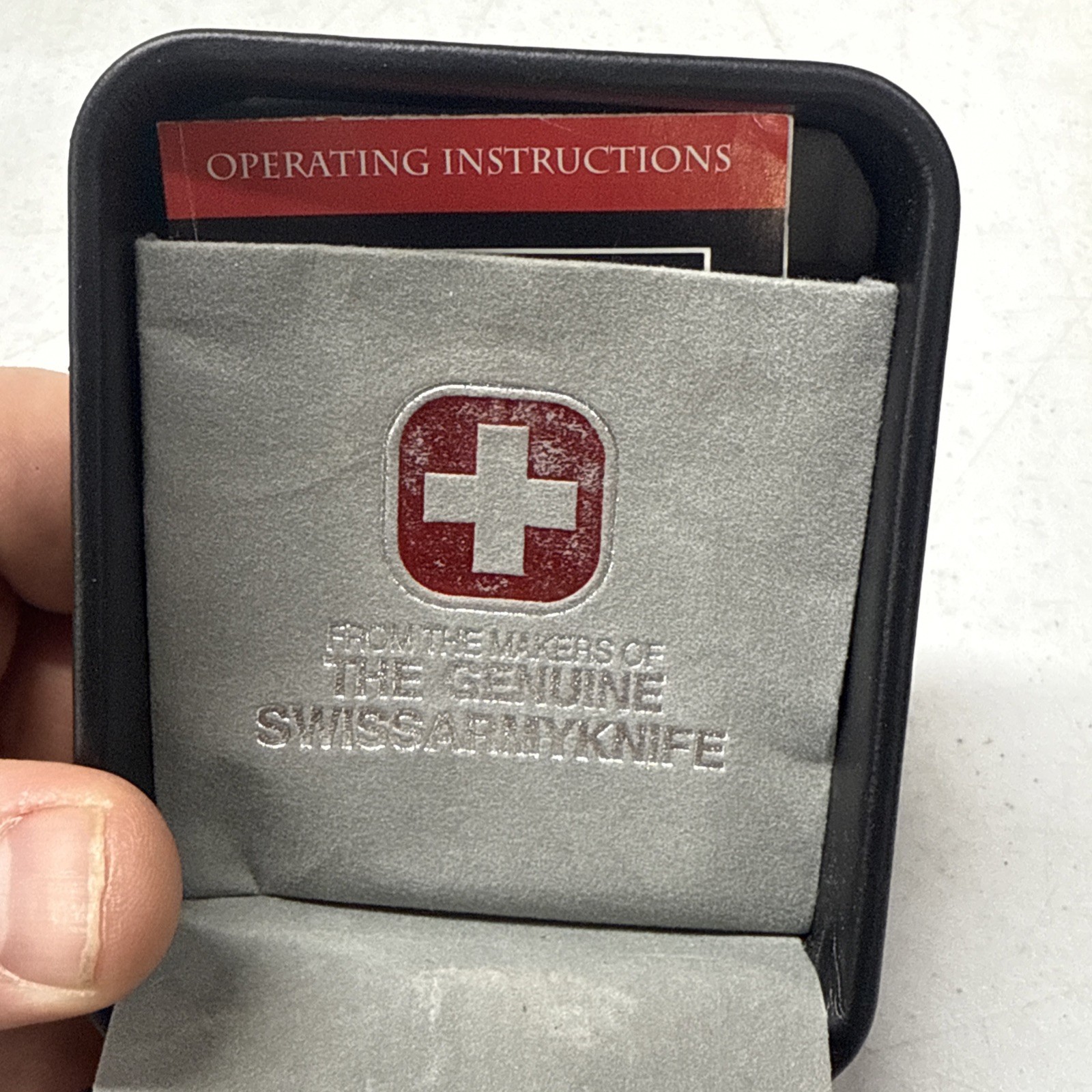 Victorinox Swiss Army Garrison Men’s Quartz Field Watch Works! Needs Battery