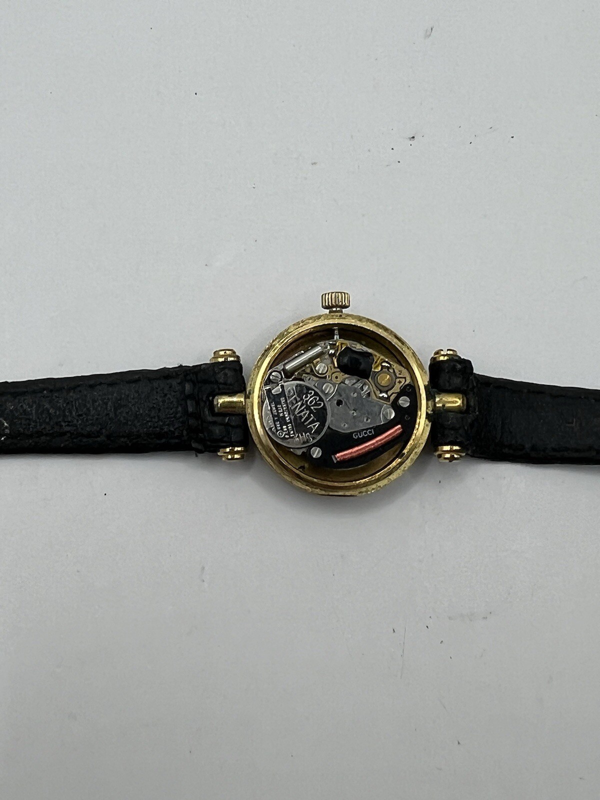 GUCCI ONE JEWEL QUARTZ WATCH ~ RUNNING ~