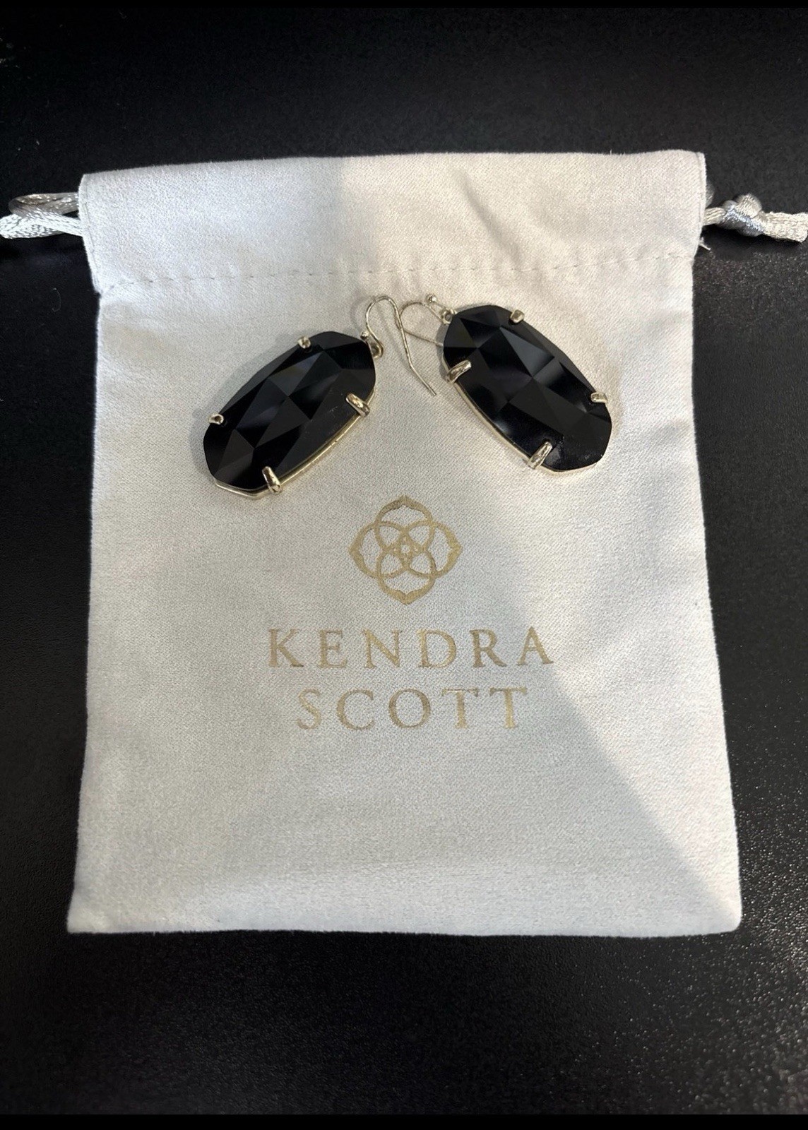 Kendra Scott Elle Gold Drop Earrings in Black Opaque Glass BOX AND DUSTBAG
