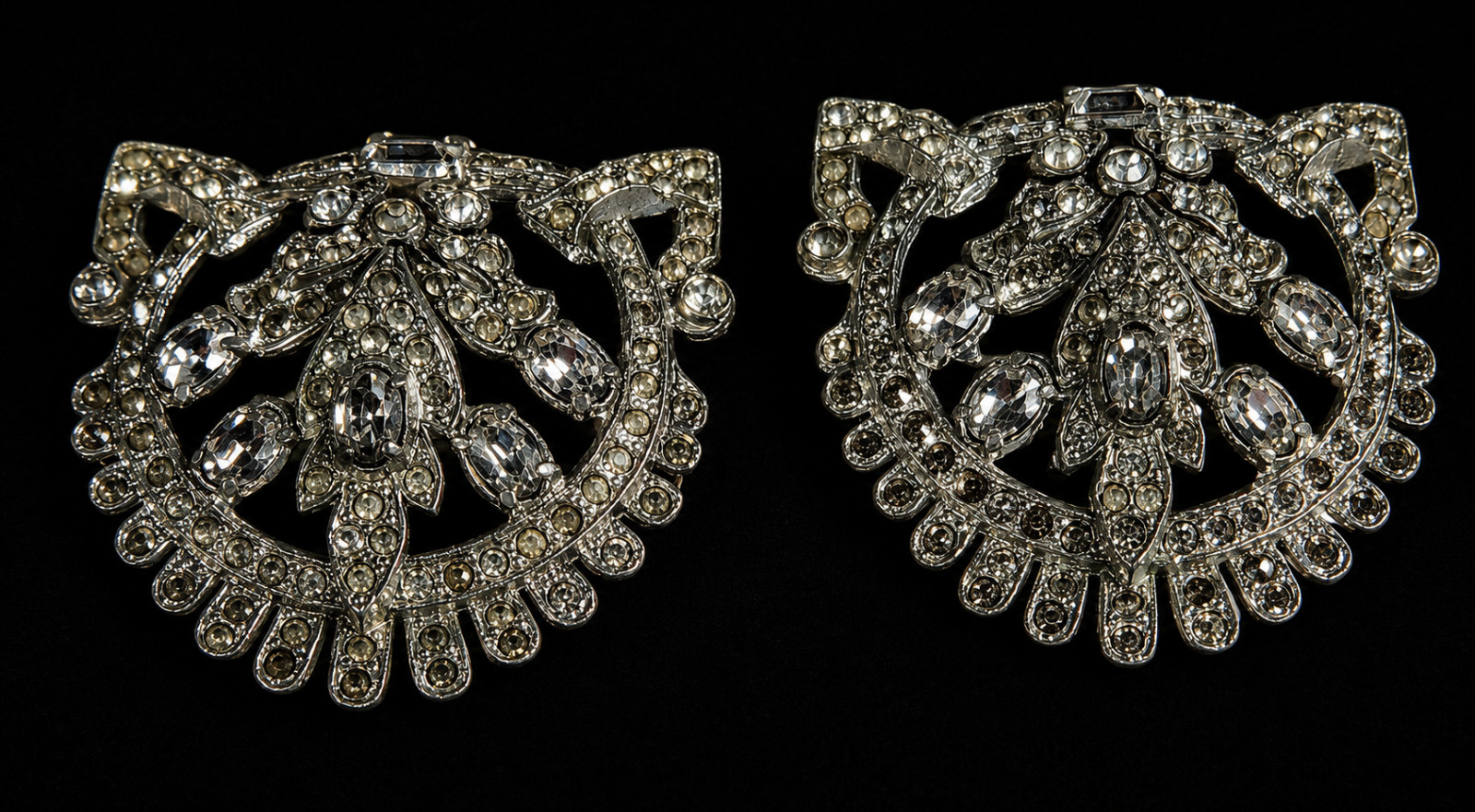 Vintage Unsigned Rhinestone Dress Shoe Clips Pair Silver Tone Art Deco Style