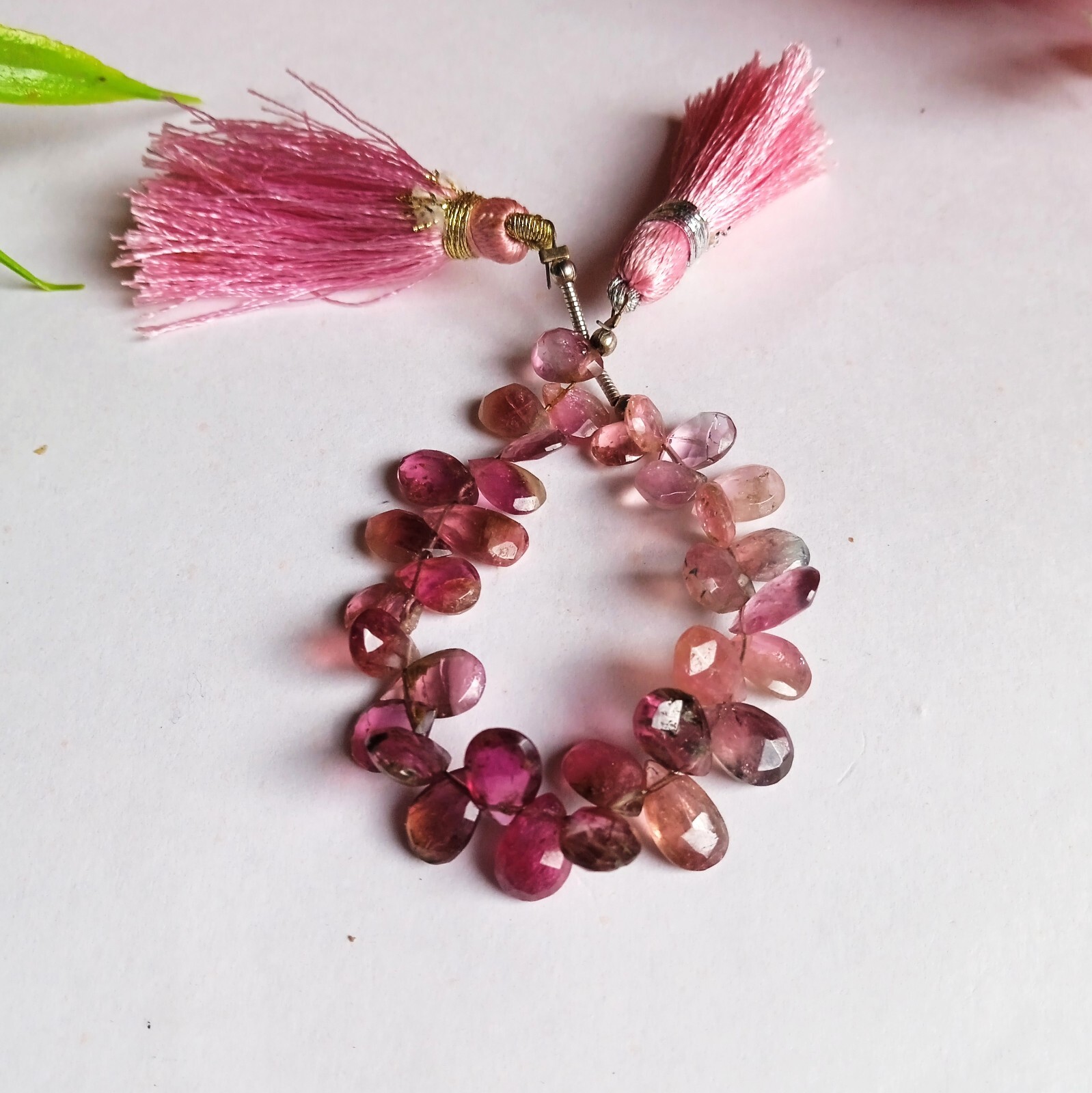 28 Carat 7×5 to 9×6 MM Natural Watermelon Pink Bi Color Tourmaline 4 Inch Beads