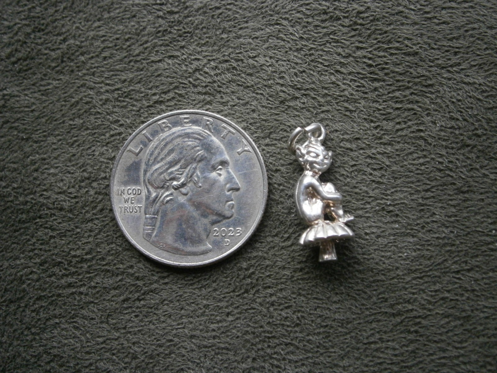 Cornish Piskie Pixie on Toadstool Vintage Sterling Silver Bracelet Charm 3.0g