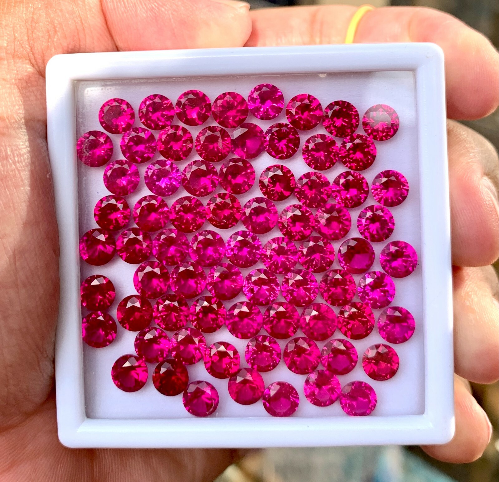 100 Pcs Natural Mogok Red Ruby Round 6.00 MM Certified Treated Loose Gemstone