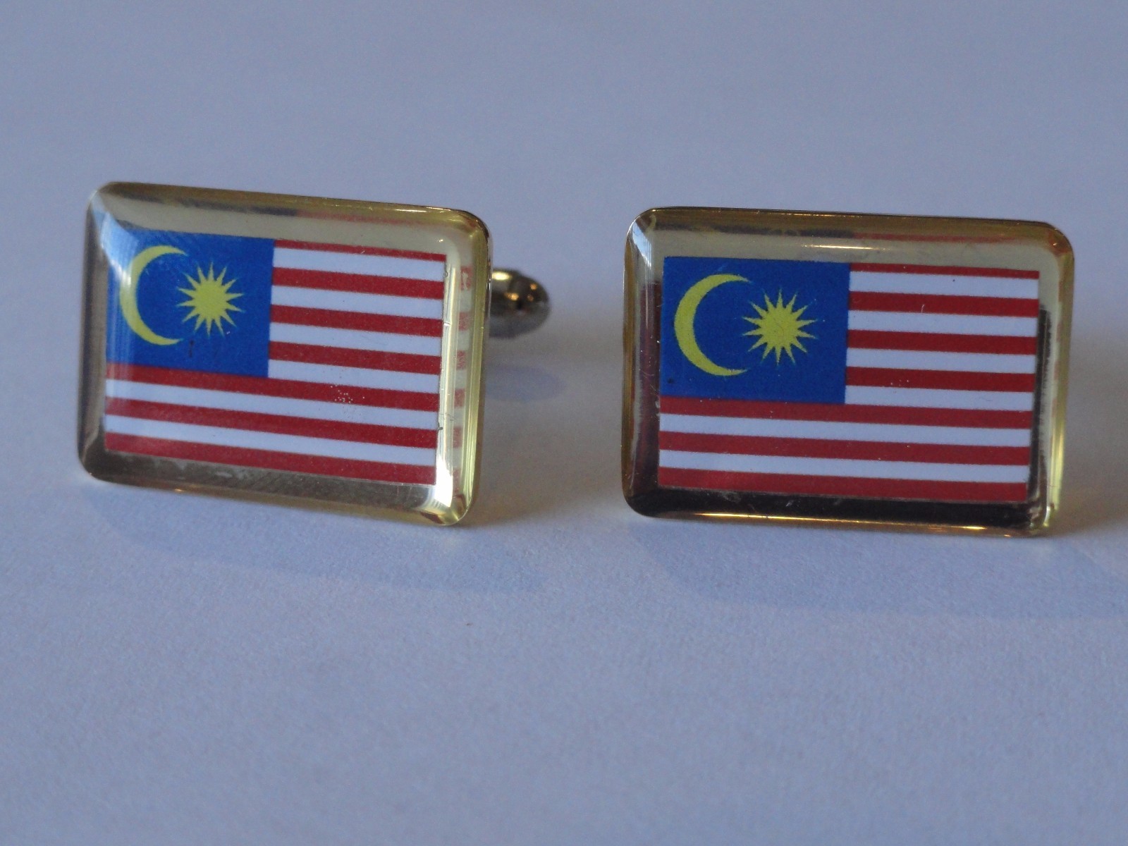 Malaysia Flag Cufflinks–Malaysian East Asian Borneo Southeast Asia Kuala Lumpur