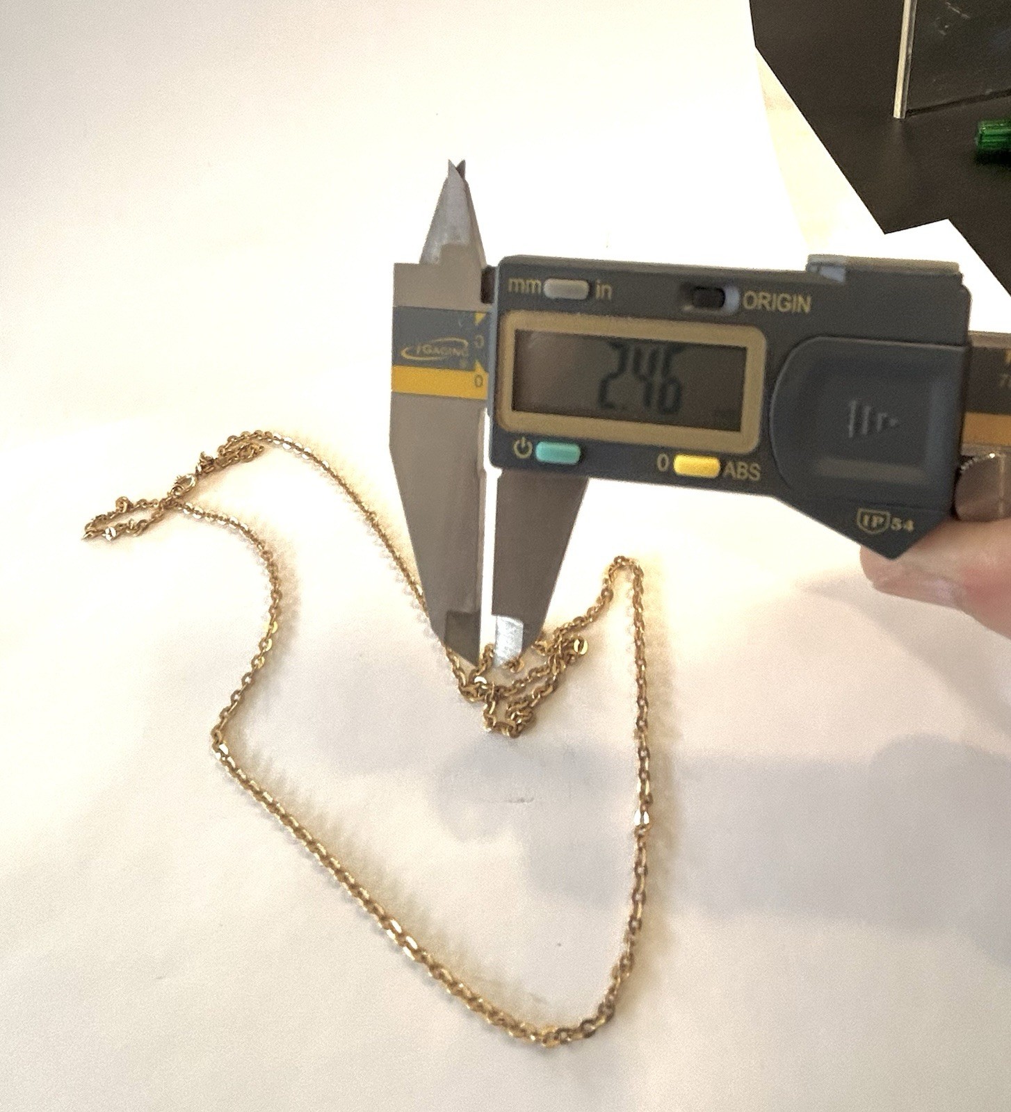 18k 750 Gold Italian UnoAErre 24″ Chain 7.2 Gram