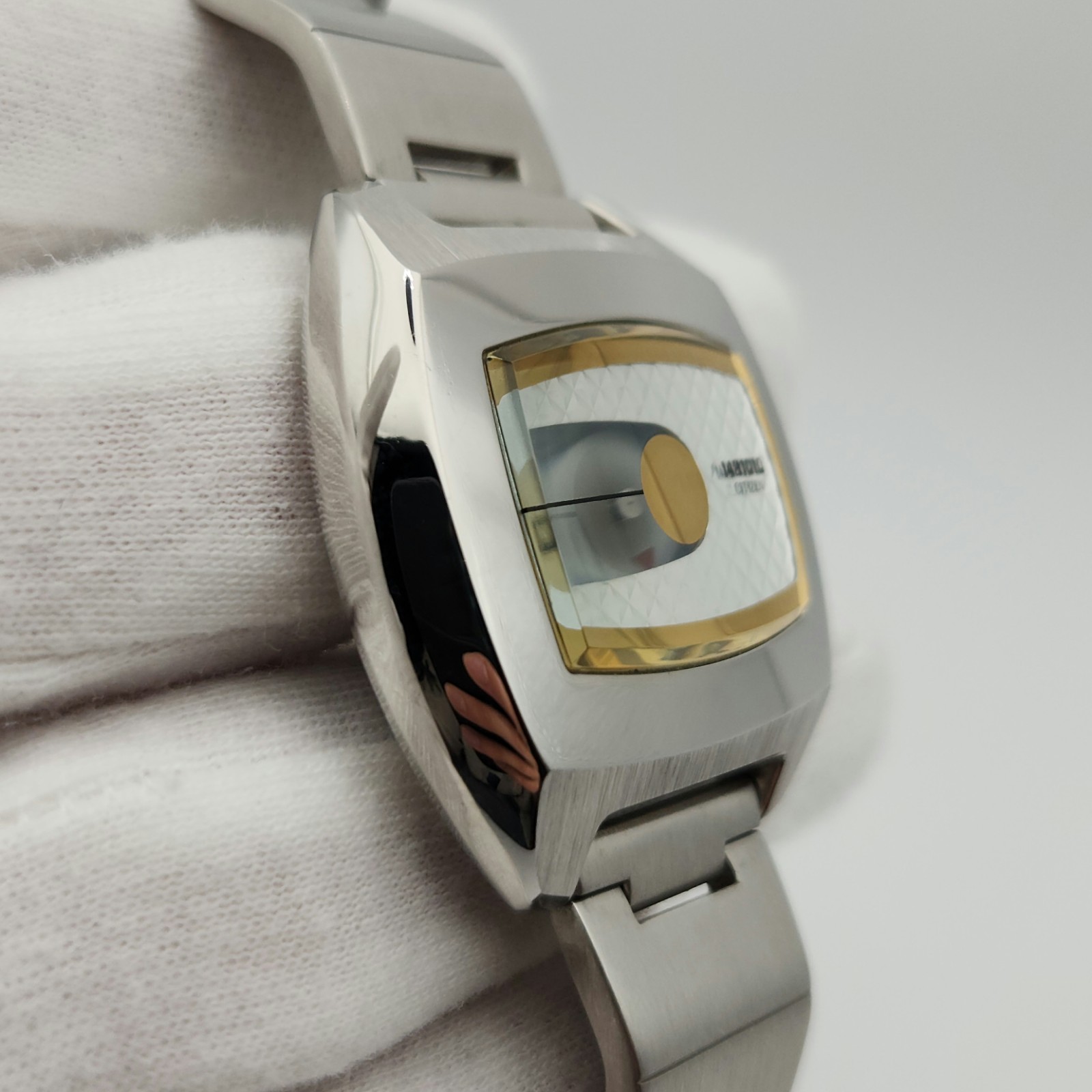Citizen 1481010 Men’s Vintage Jump Hour Quartz Watch – FOR PARTS / REPAIR