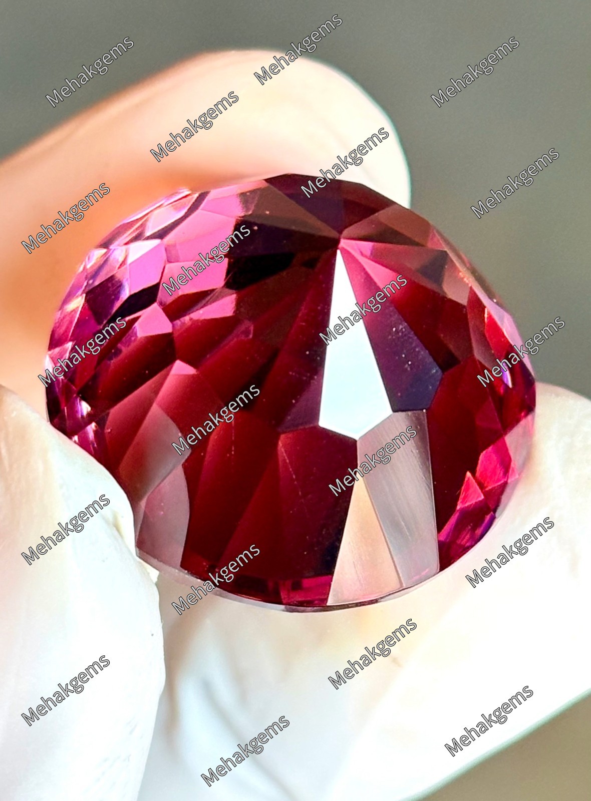 69 Carat Zultanite Gemstone, Round Faceted Color Changing Diaspore Pendant Stone