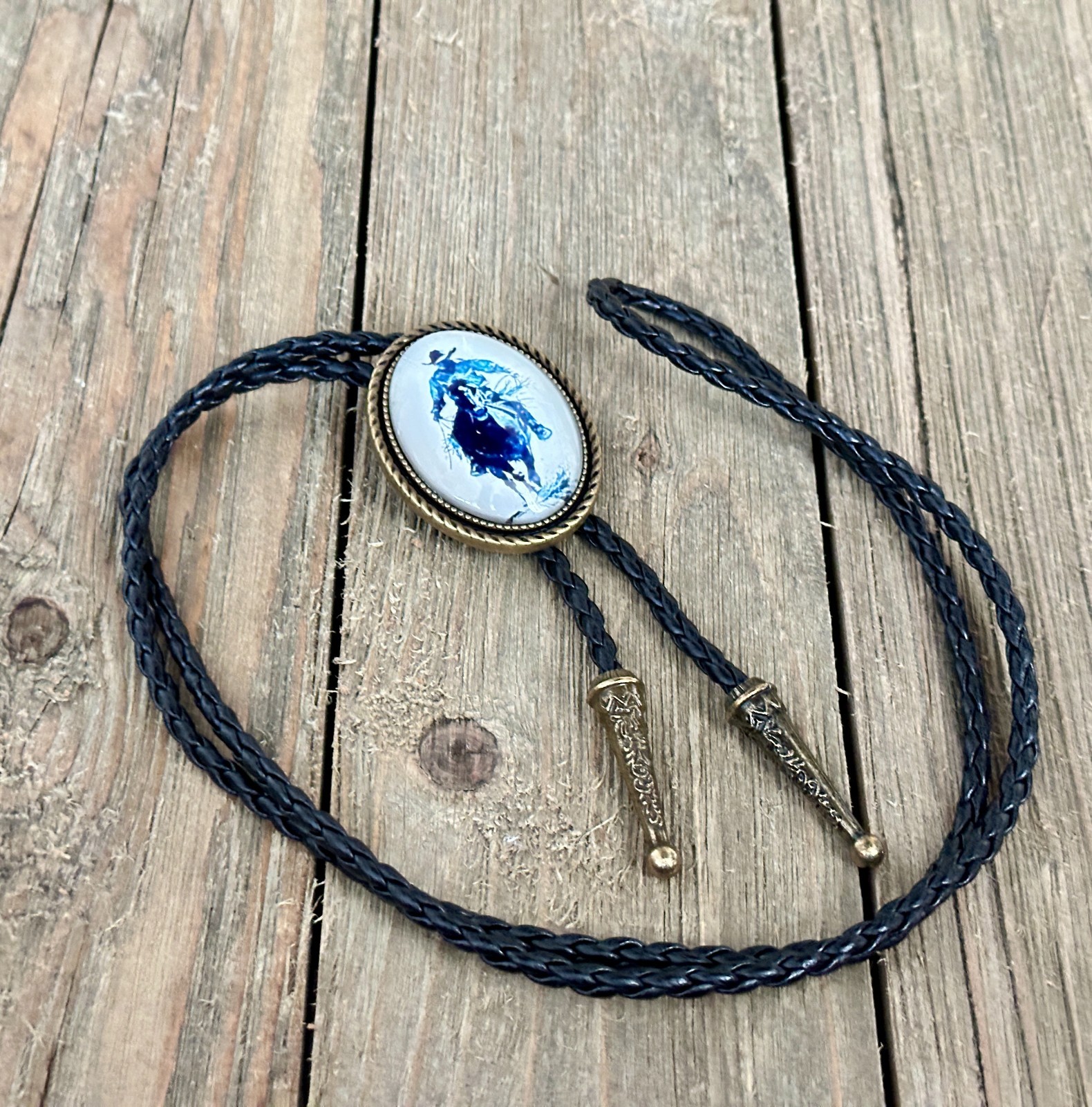 Totem Mens Bolo Tie Bridegroom Wedding Necklace Western Cowboy Necktie