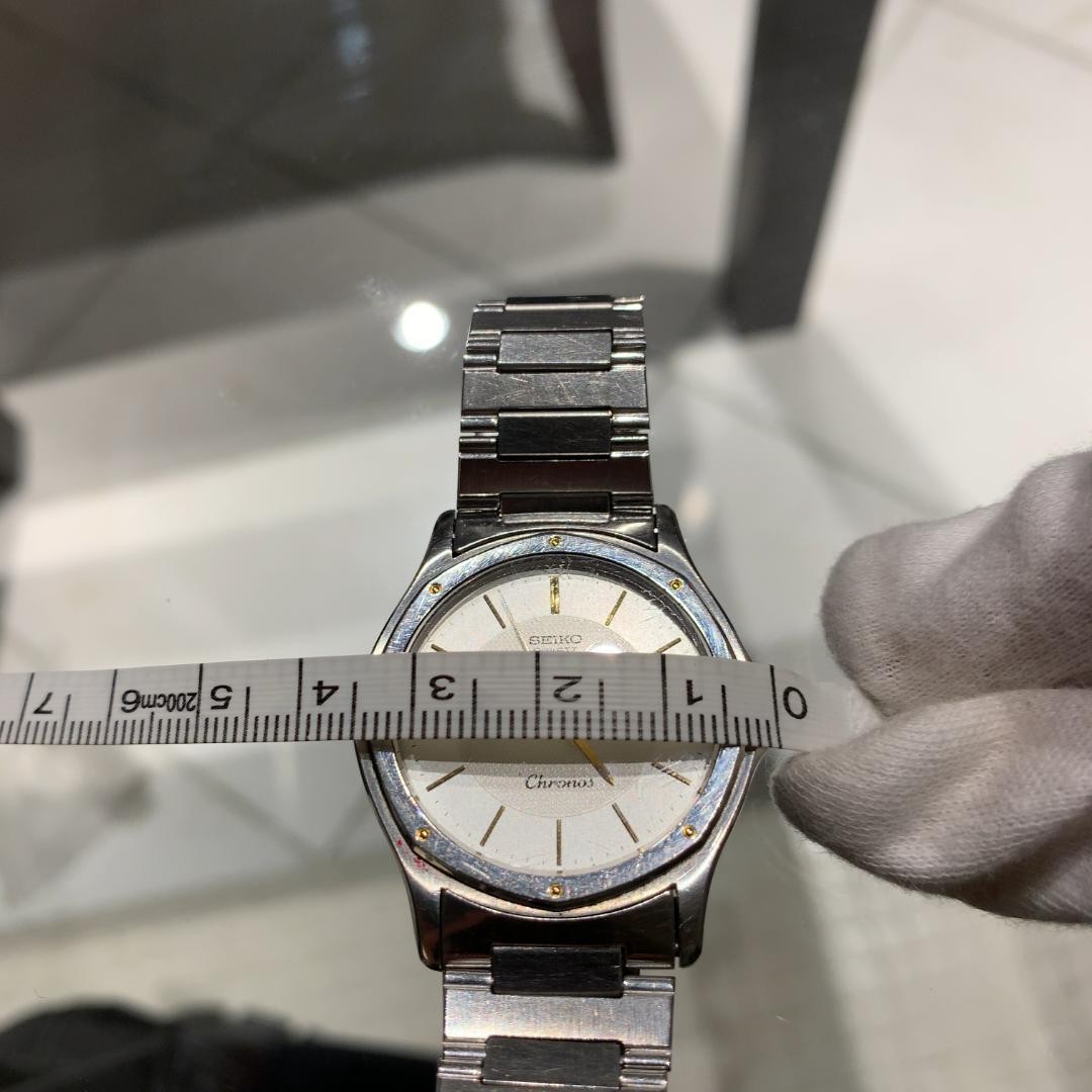 SEIKO Chronos wristwatch, silver and gold, quartz movement, new battery replaced