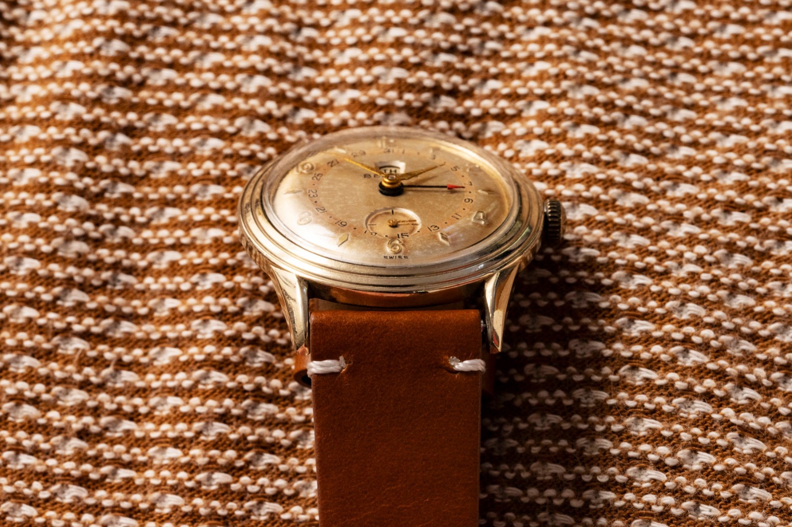 Benrus Calendar Watch – Pointer Date – Tropical Dial – Early 1950s