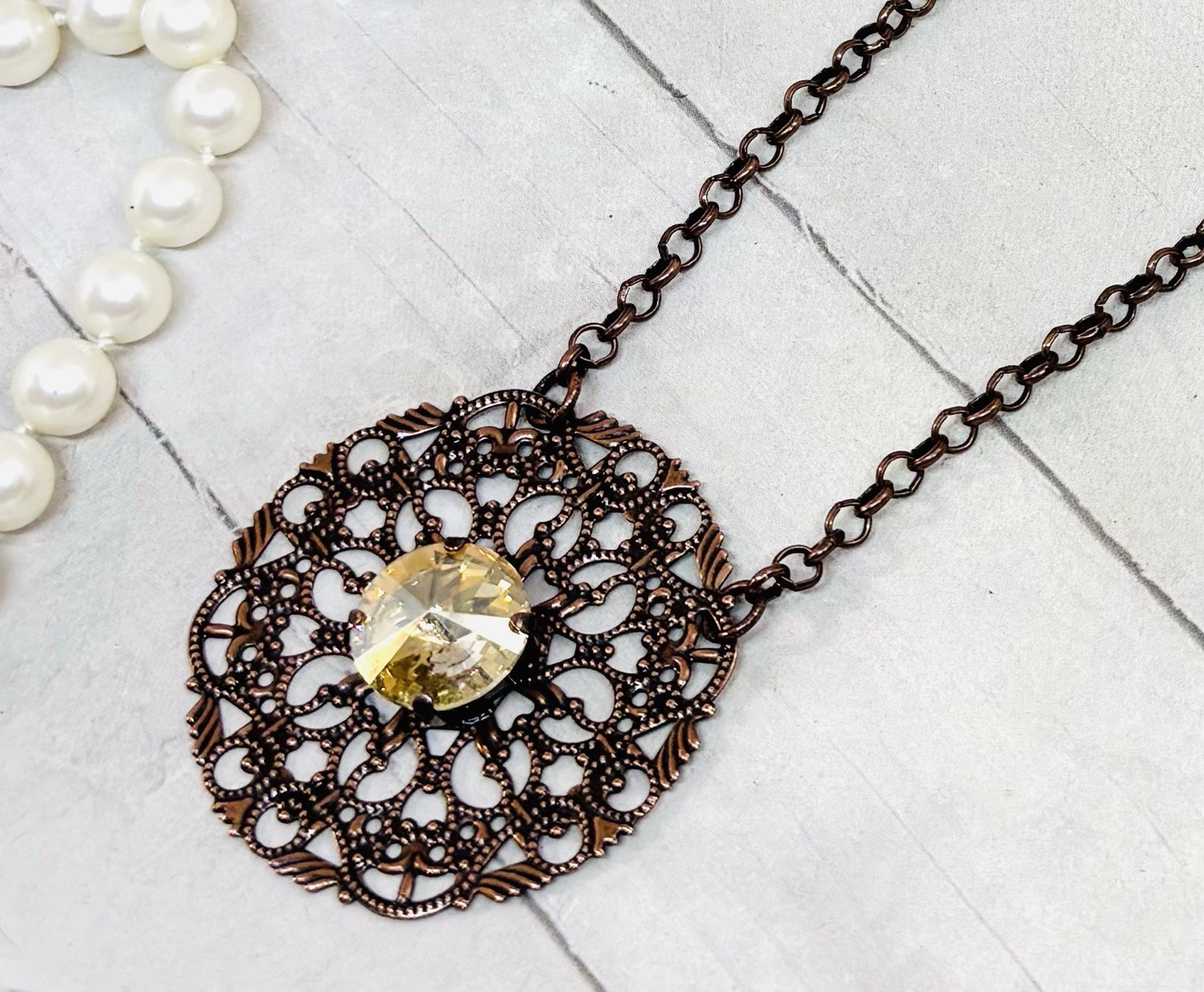 Antique Copper Plated Golden Shadow Cup Chain Filigree Lightweight Pendant
