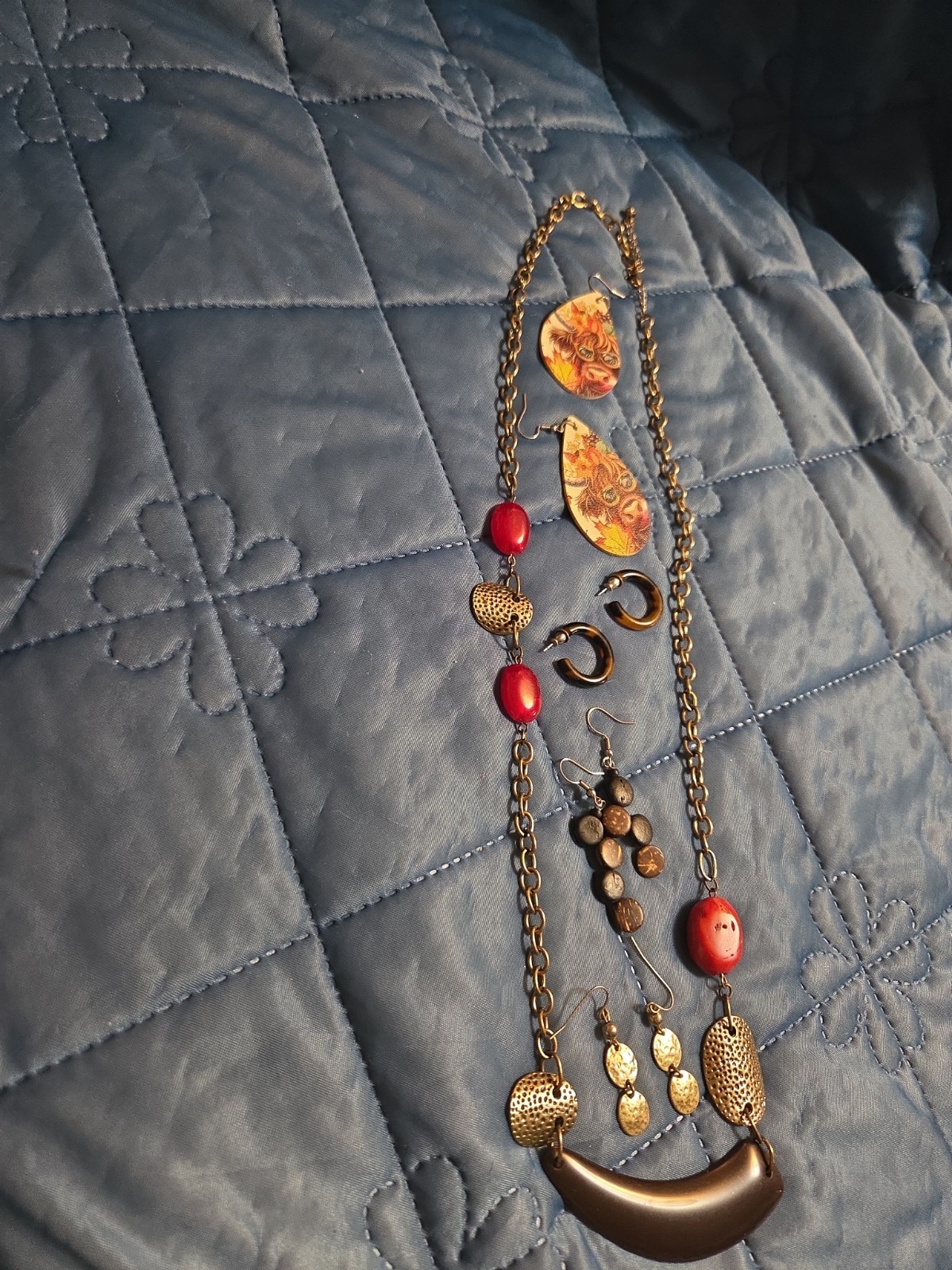 Necklace And 4 Earrings