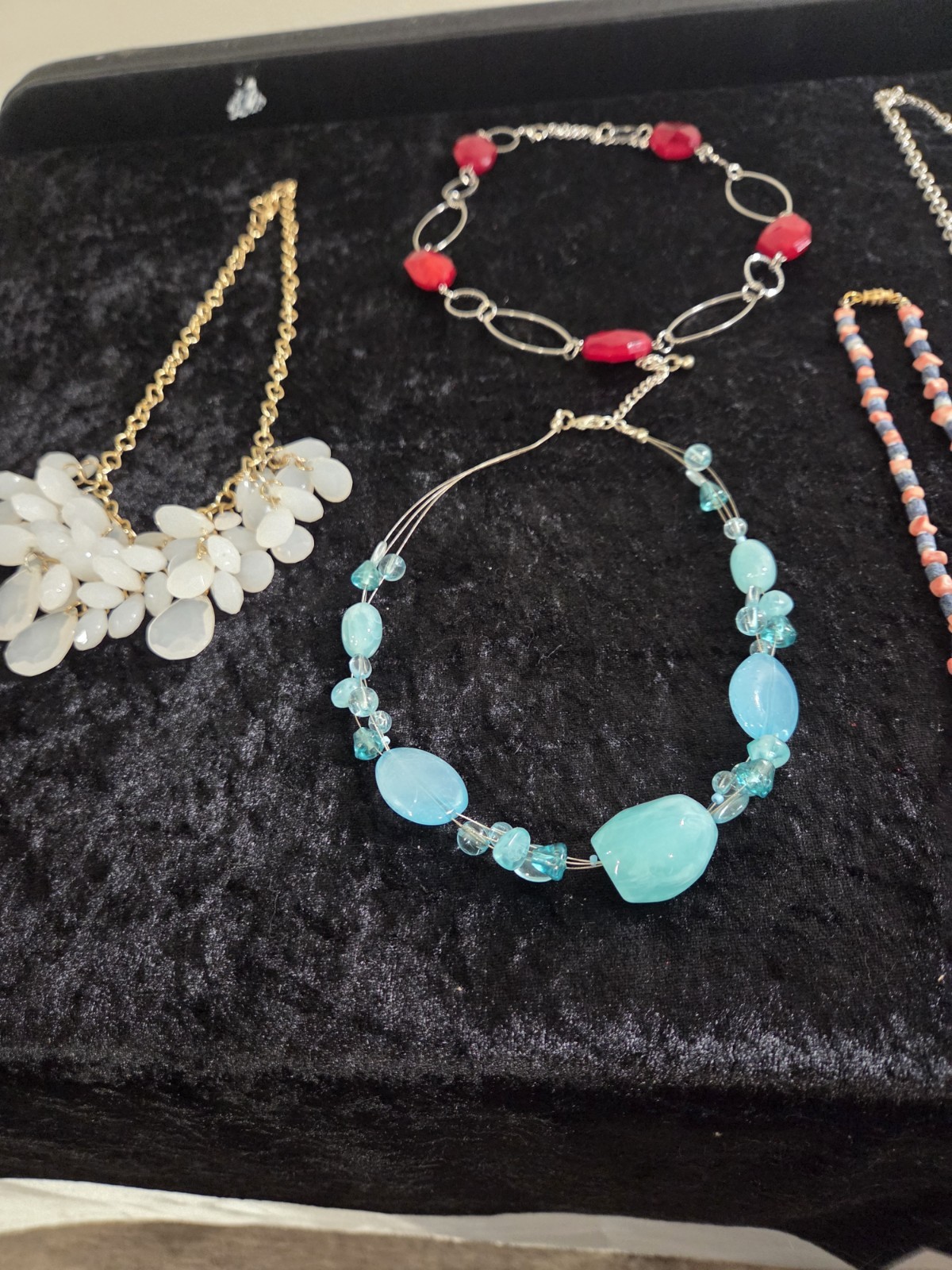 Fashion Jewelry Mixed Lot with 7 Necklaces, Bracelet, Multicolor Plastic & Metal