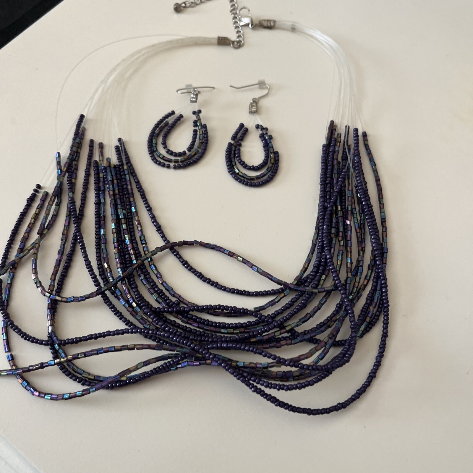 New Set Beautiful Iridescent Blue/Purple Glass Bead Earrings & Necklace