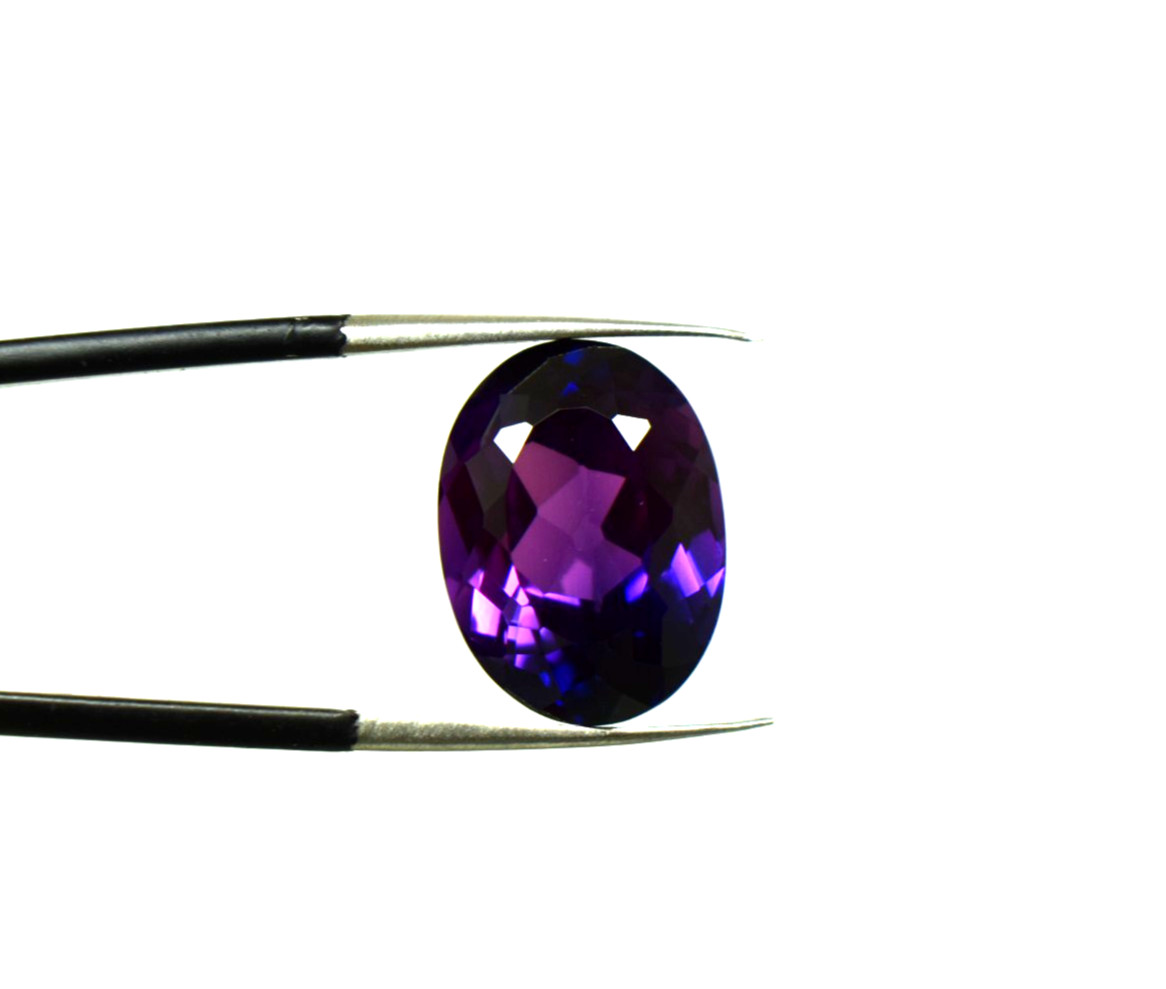 Natural Color Change Sapphire 18.65 Ct Apx. Blue Purple Sri Lanka Loose Gemstone