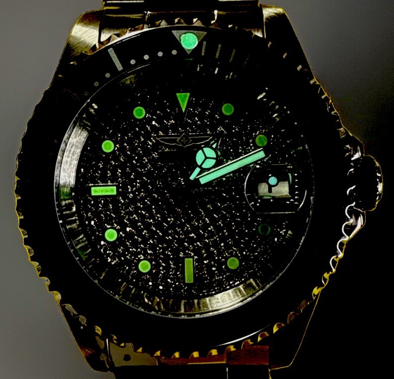 Invicta Men’s Pro Diver Automatic – 40mm Seiko NH35 Movement 50278 – New In Box