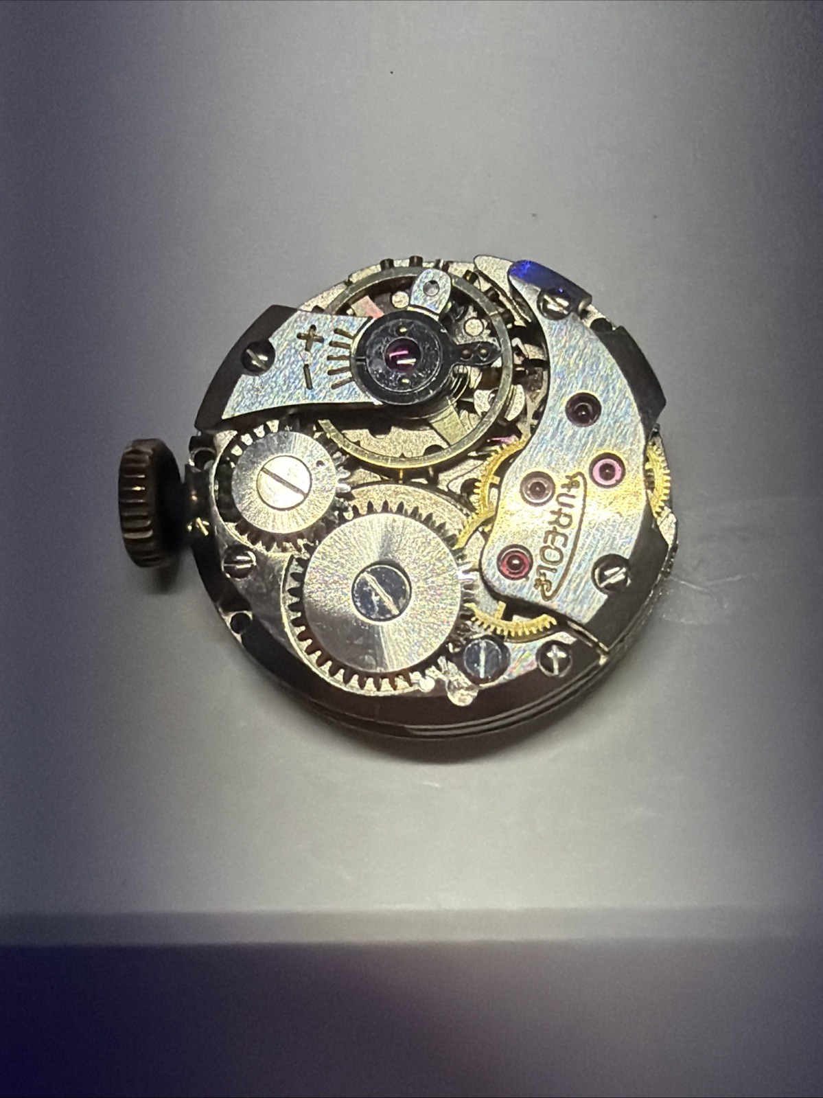 Aureole 17 Jewels Movement RUNNING