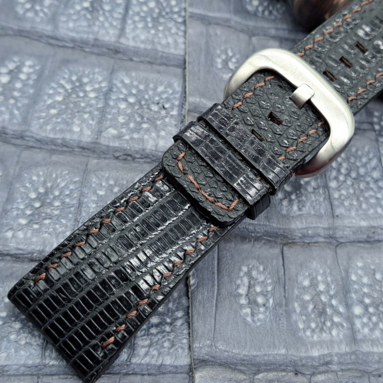 28mm/24mm Lizard Leather Watch Band Bespoke Exotic Leather Minimalist Design