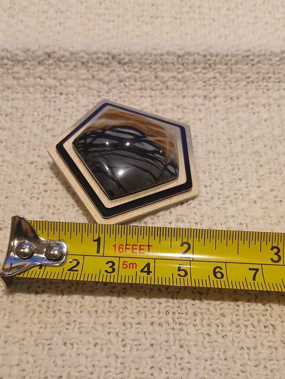 Hexagon Statement Brooch with Marbled Center – Black, White, Brown