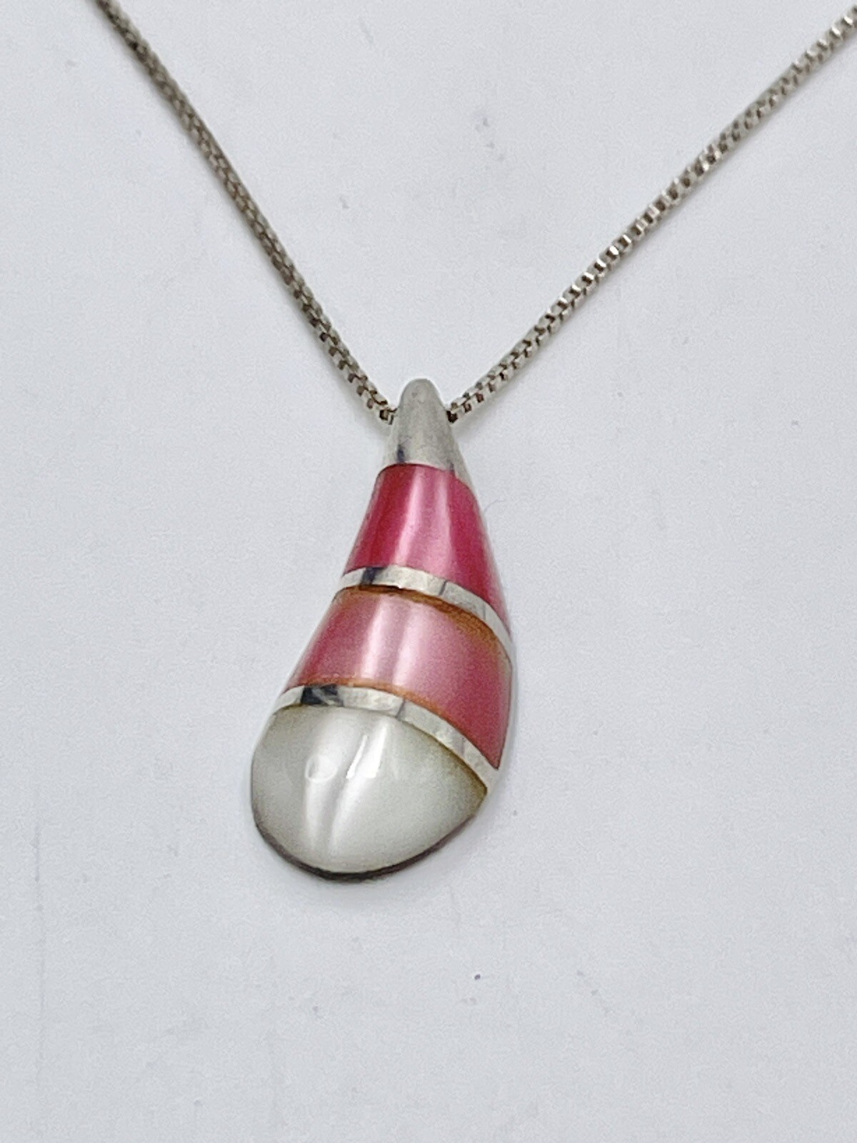 Necklace Sterling Silver Mother Of Pearl Dyed pink Box Chain Makers Mark 925 17”