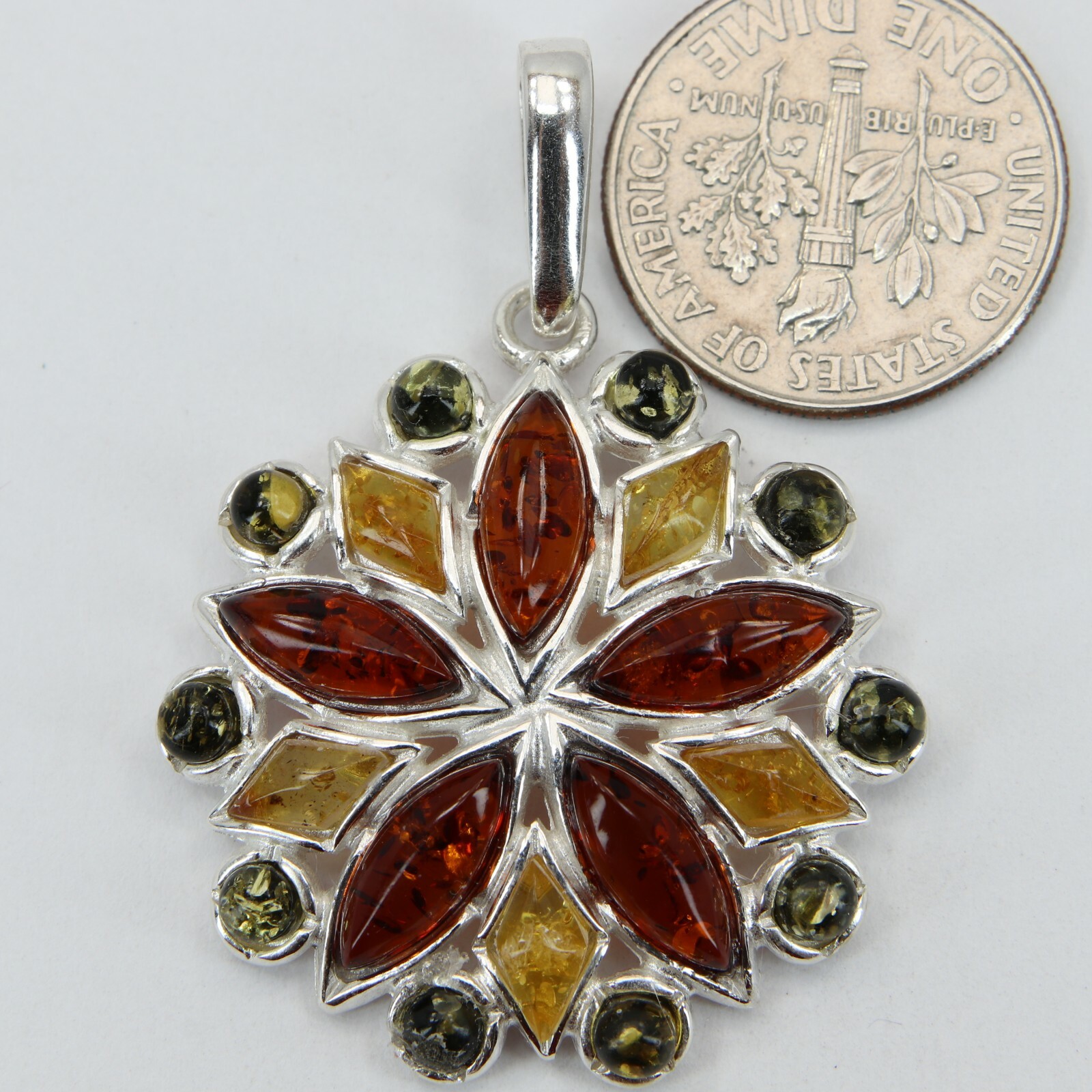 Natural Multi-Color BALTIC AMBER Round Star Pendant 925 STERLING SILVER #1408