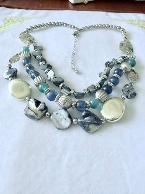 Blue Gray Multi-Strand Shell Bead Statement Necklace Silver Tone 21″